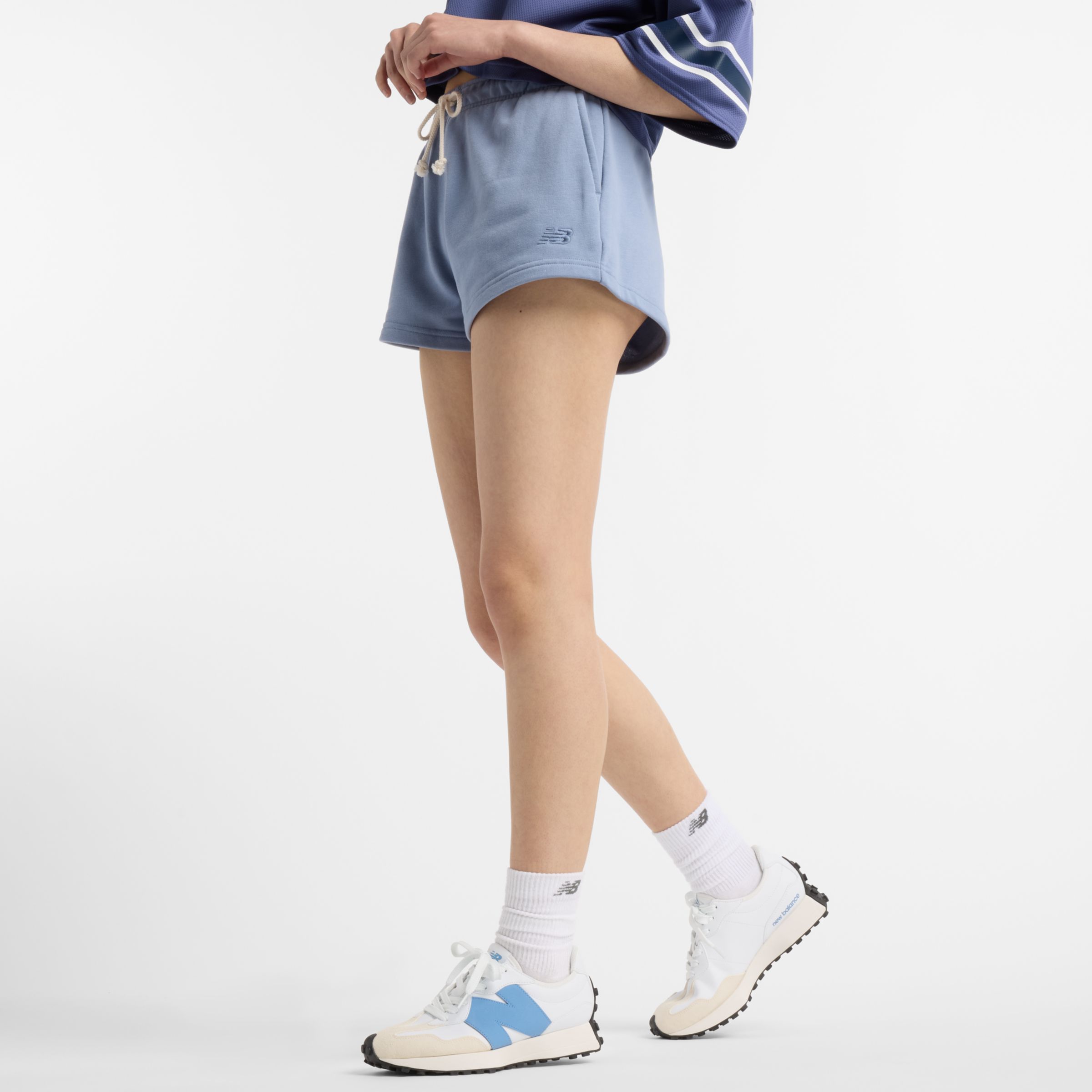 NEW BALANCE NEW BALANCE WOMEN'S COASTAL FLEECE SHORT 