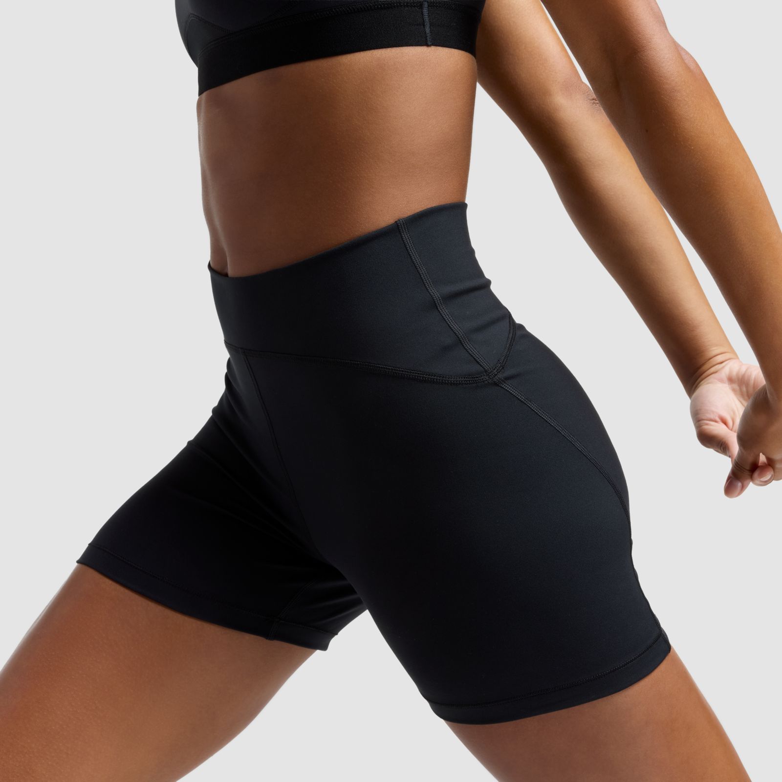 Женские брюки New Balance Klutch X NB Bike Short — фото 2
