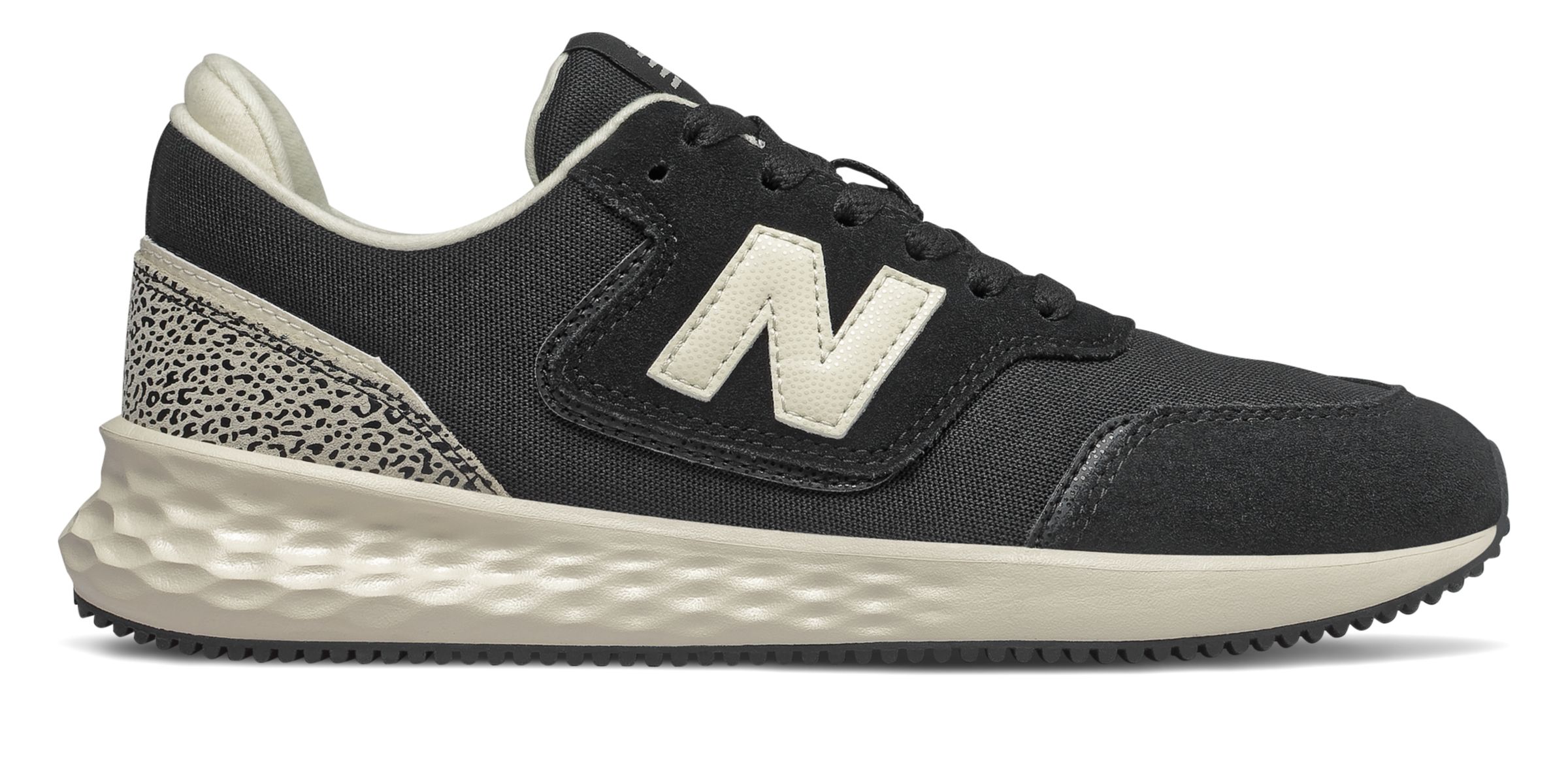 nb x70 classic black