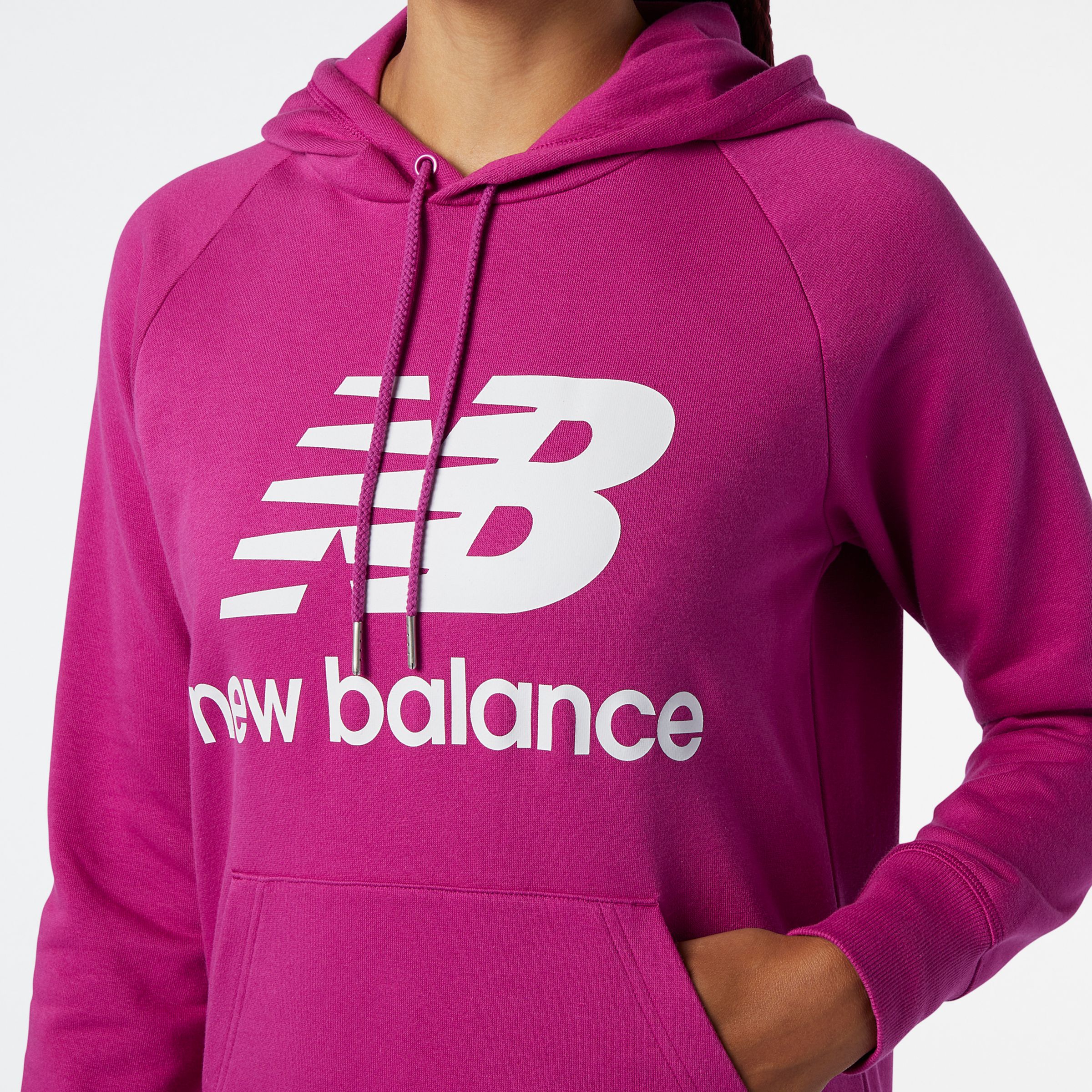 Sweats &agrave; capuche NB Essentials Pullover