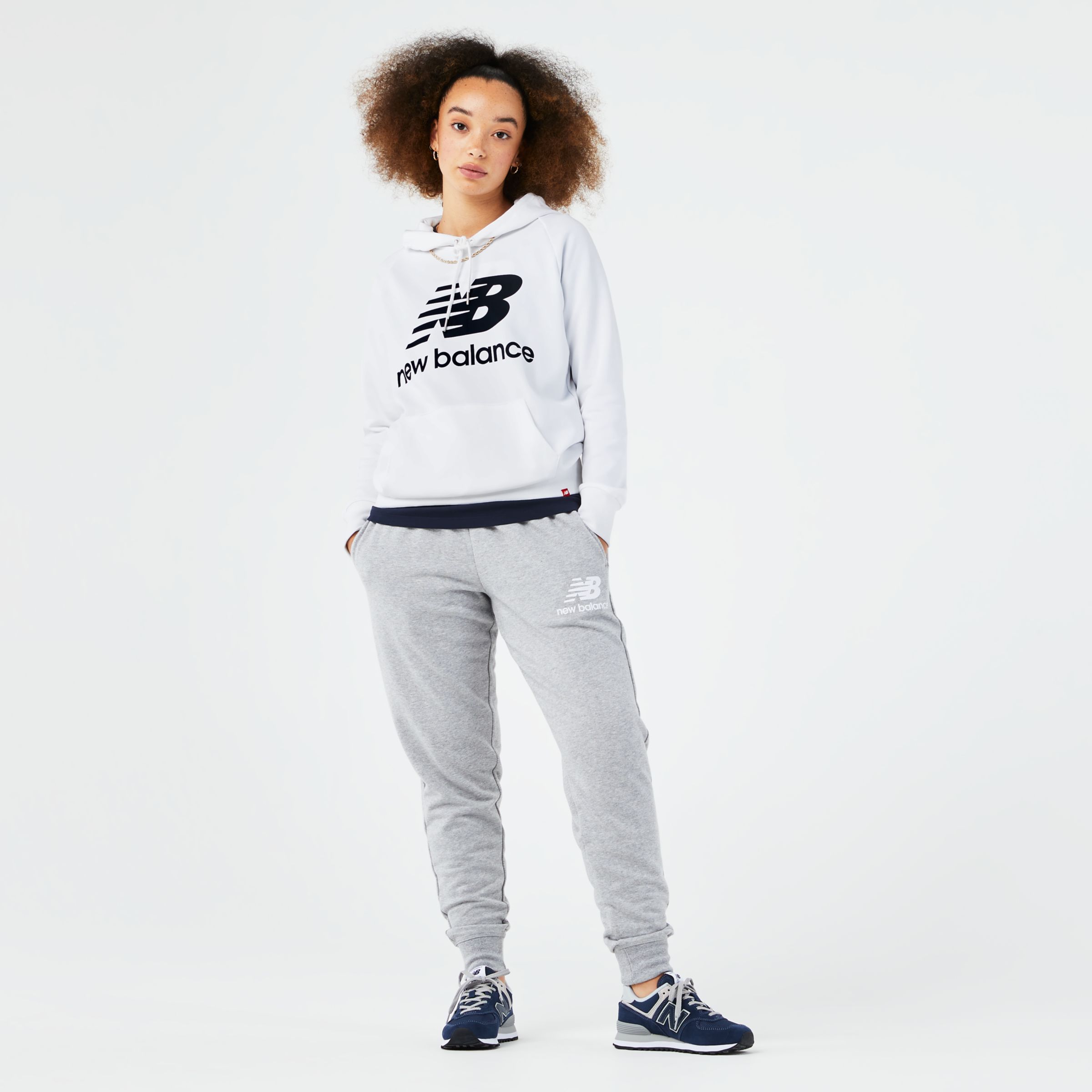 Sweats &agrave; capuche NB Essentials Pullover