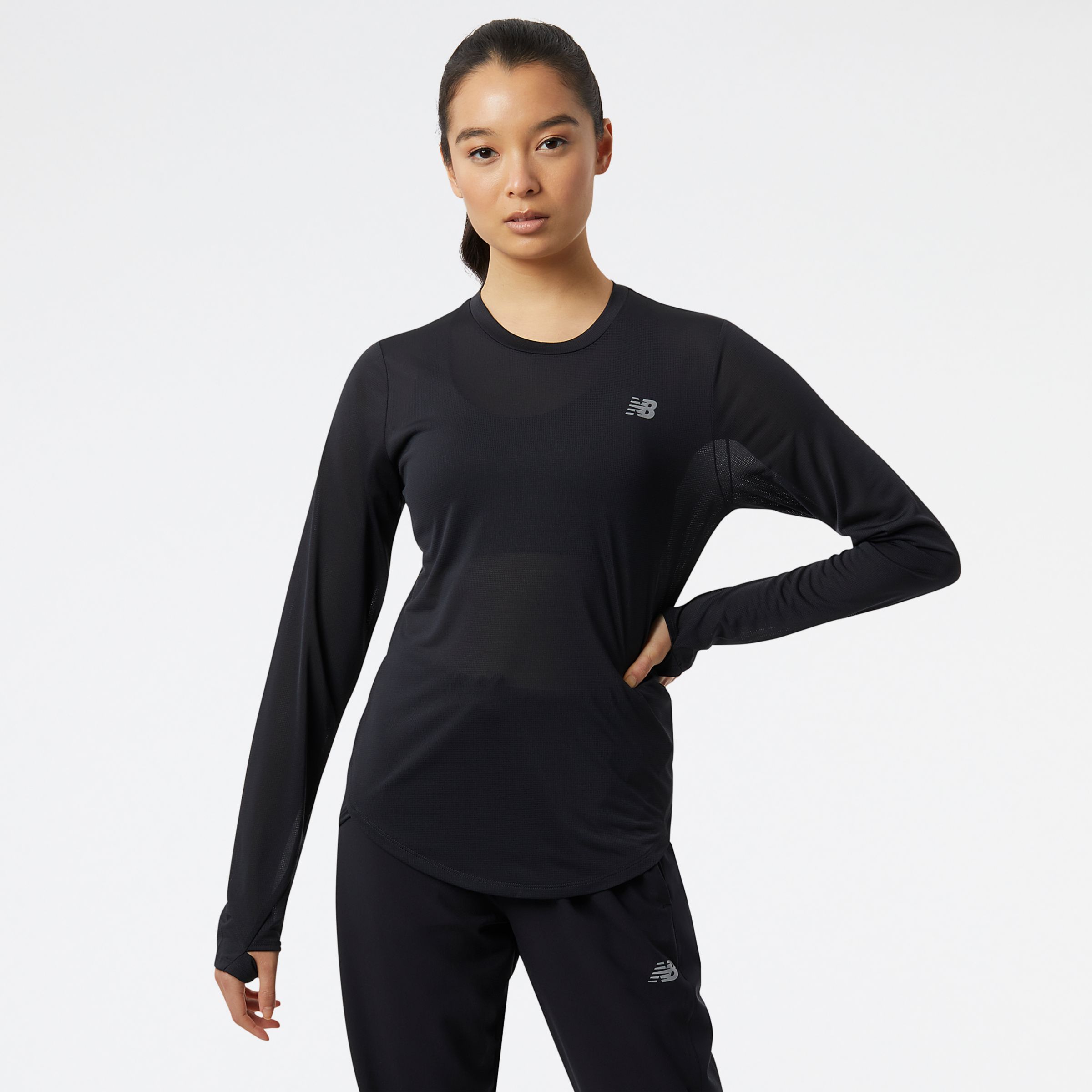 New balance accelerate on sale long sleeve top