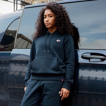 NB Small Logo Hoodie