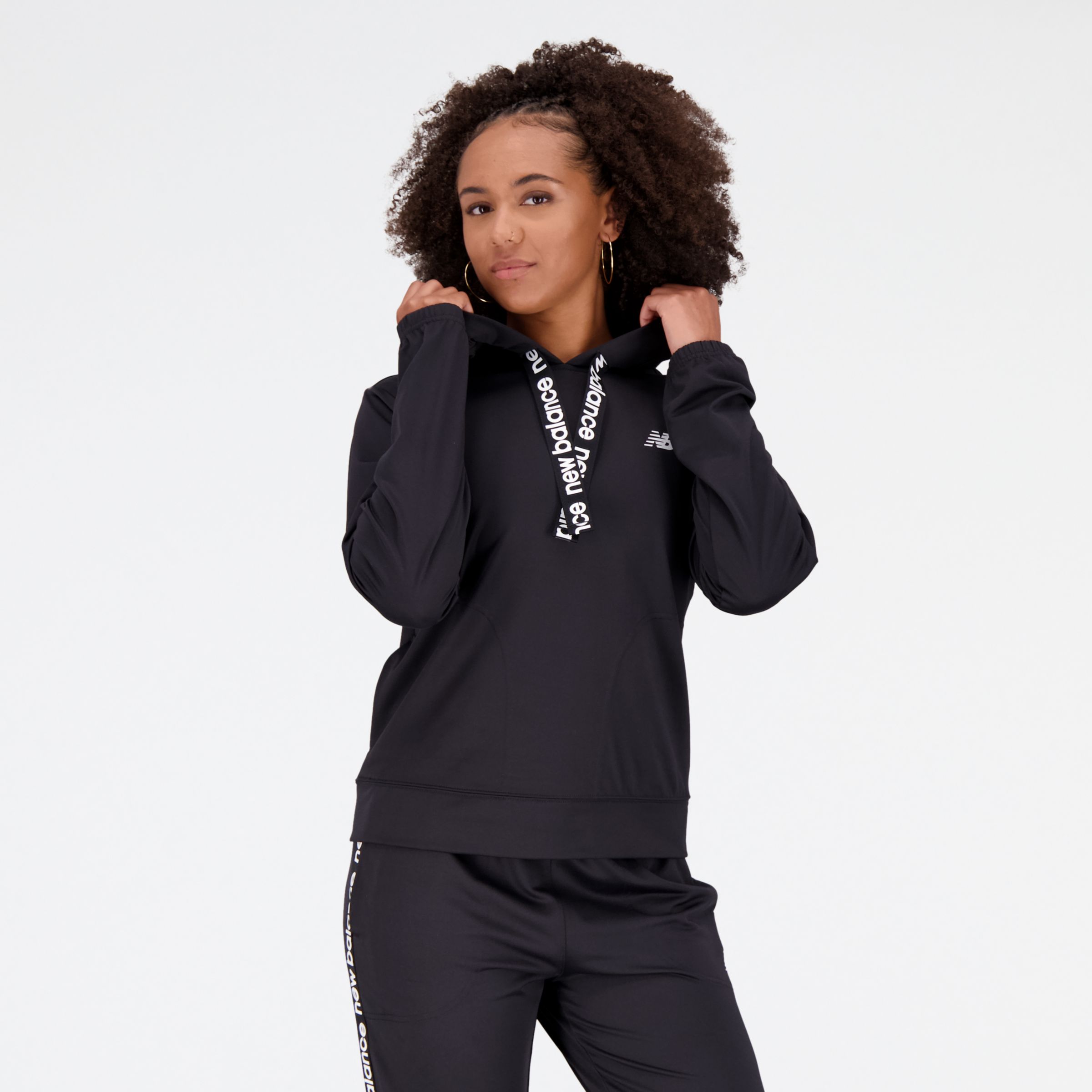 

New Balance Women's Relentless Terry Hoodie Black - Black