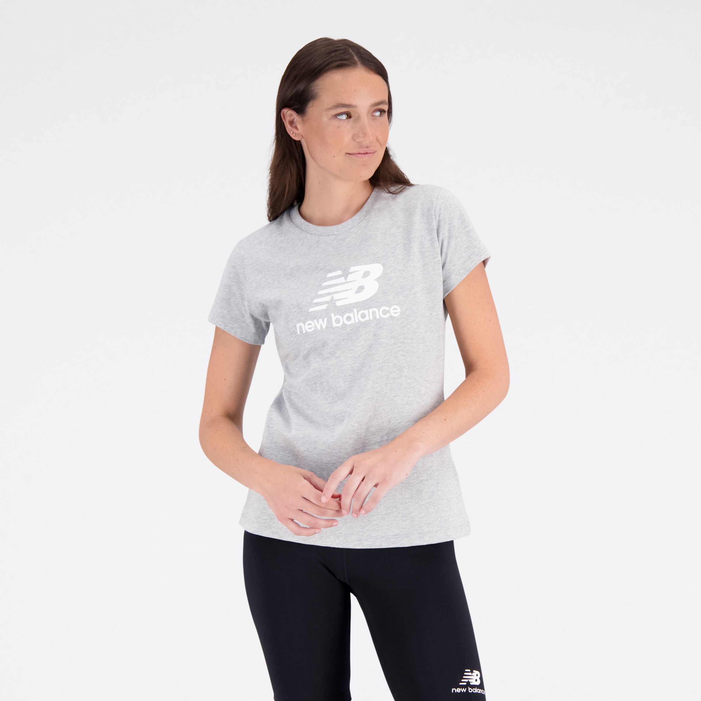 New Balance Femme T-Shirt NB Essentials Stacked Logo en Grey/Gris, Cotton, Taille XL
