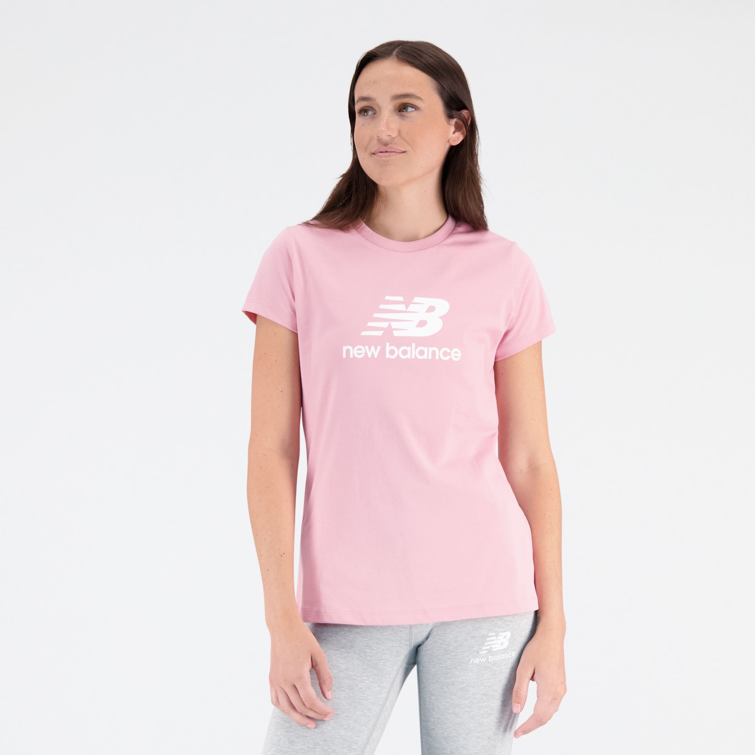 New Balance Femme T-Shirt NB Essentials Stacked Logo en Pink/Rose, Cotton, Taille XS
