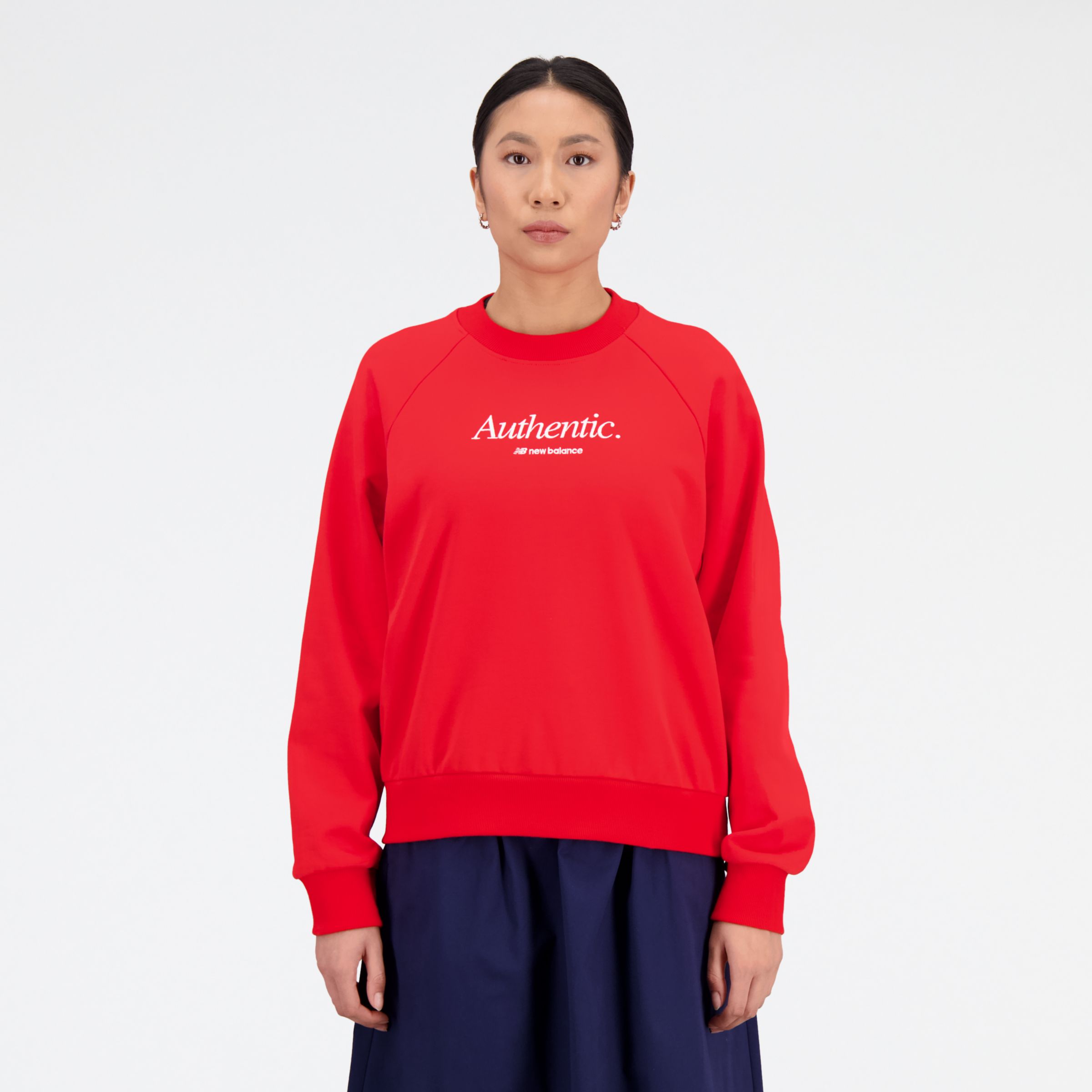 

New Balance Women's NB Athletics Icono-Graphic Crew Sweatshirt Red - Red