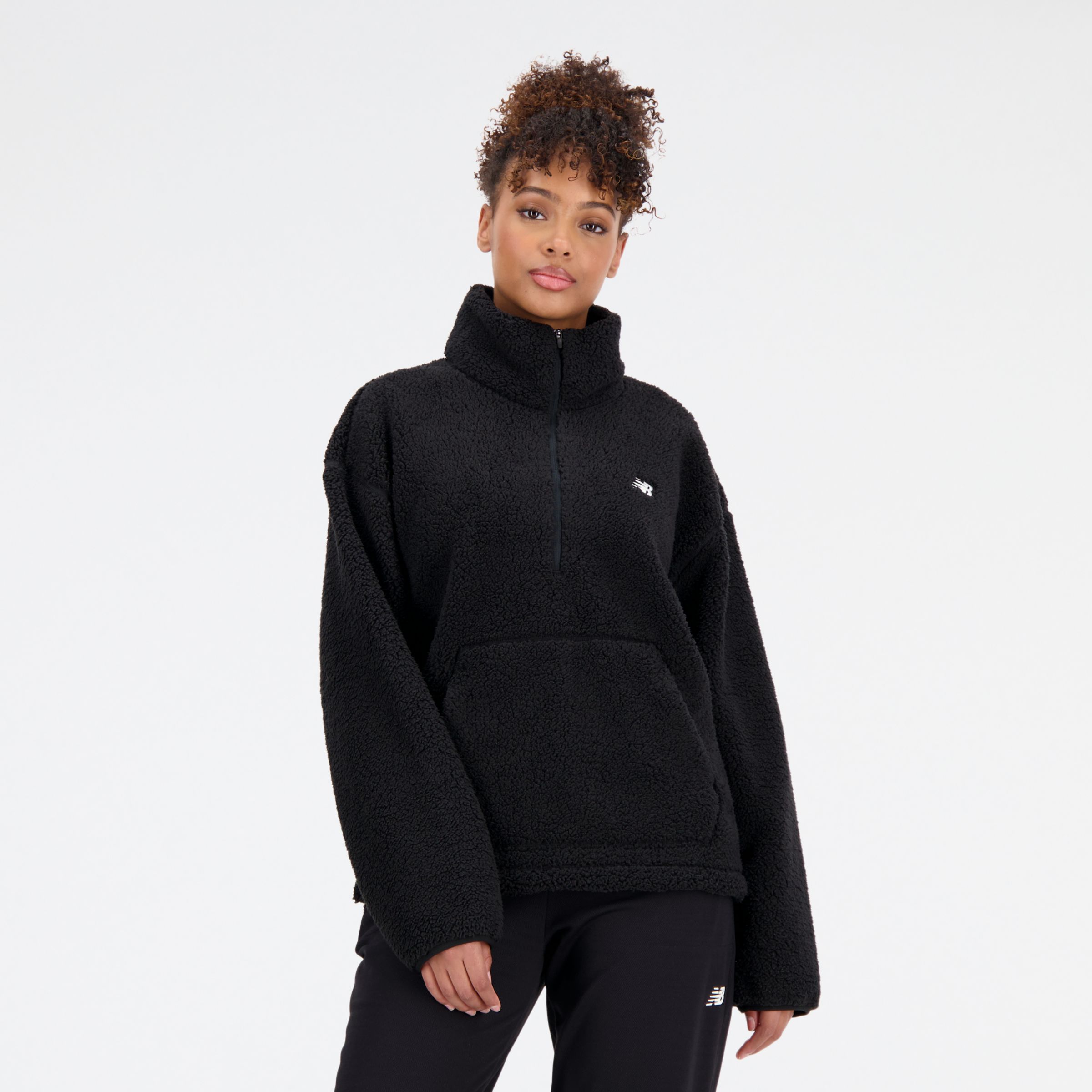 

New Balance Women's Achiever Sherpa Pullover Black - Black