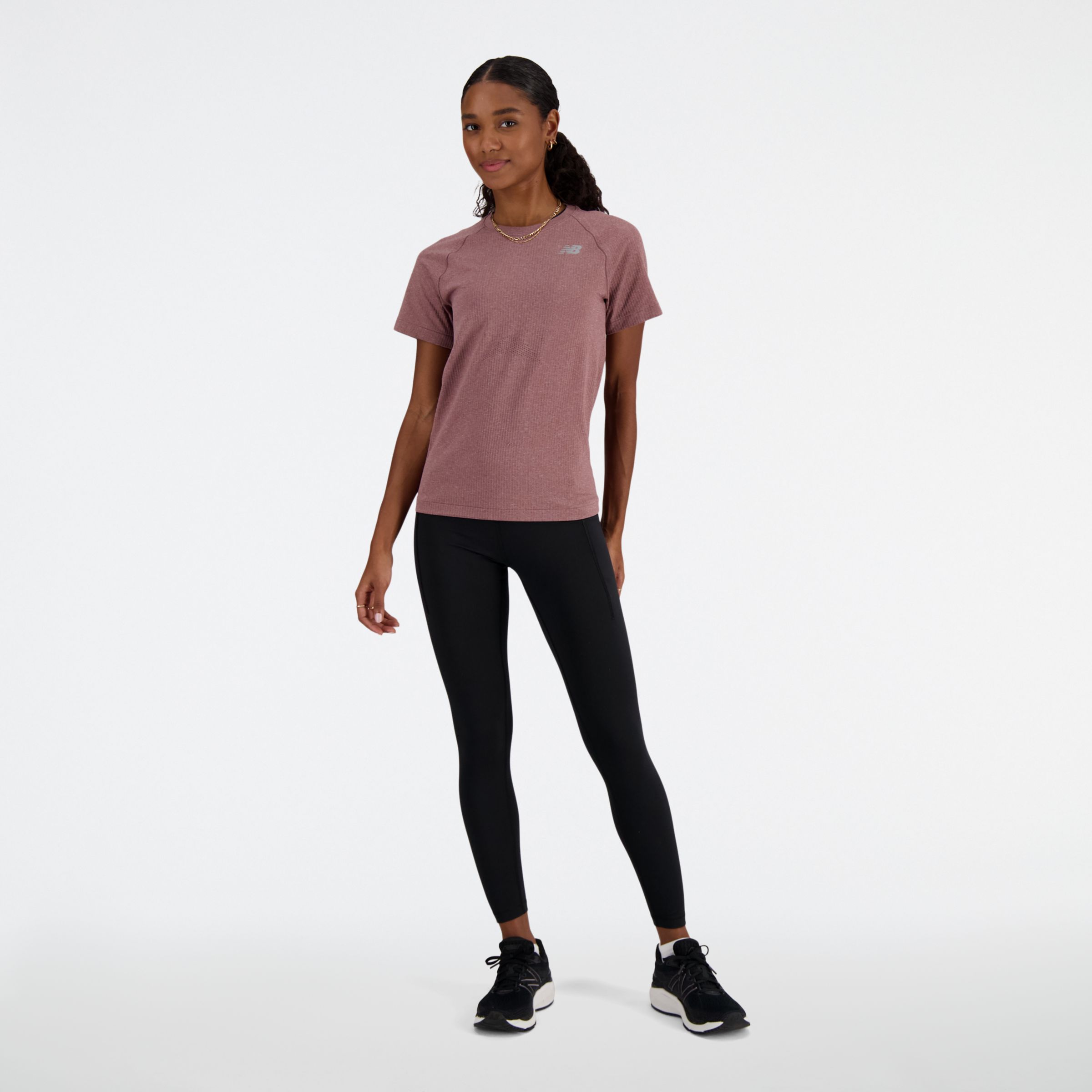 

New Balance Women's Knit Slim T-Shirt Brown - Brown