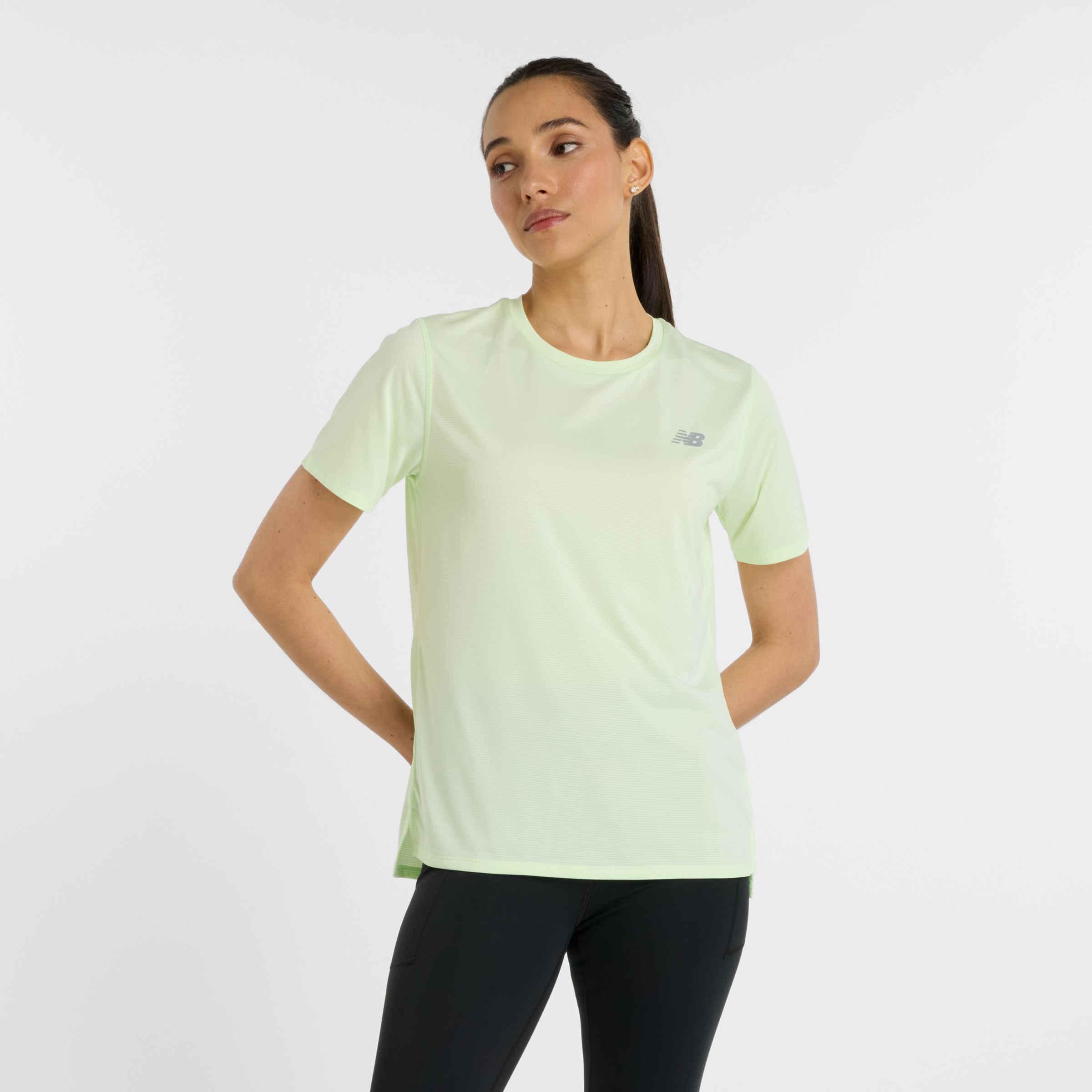 

New Balance Women's Sports Essentials T-Shirt Green - Green