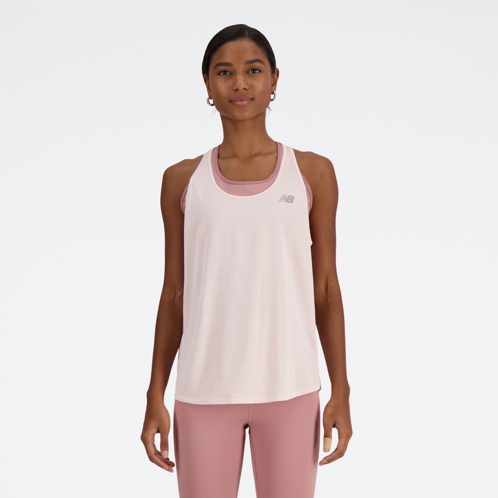Женские футболки New Balance RC Essential Tank — фото 2