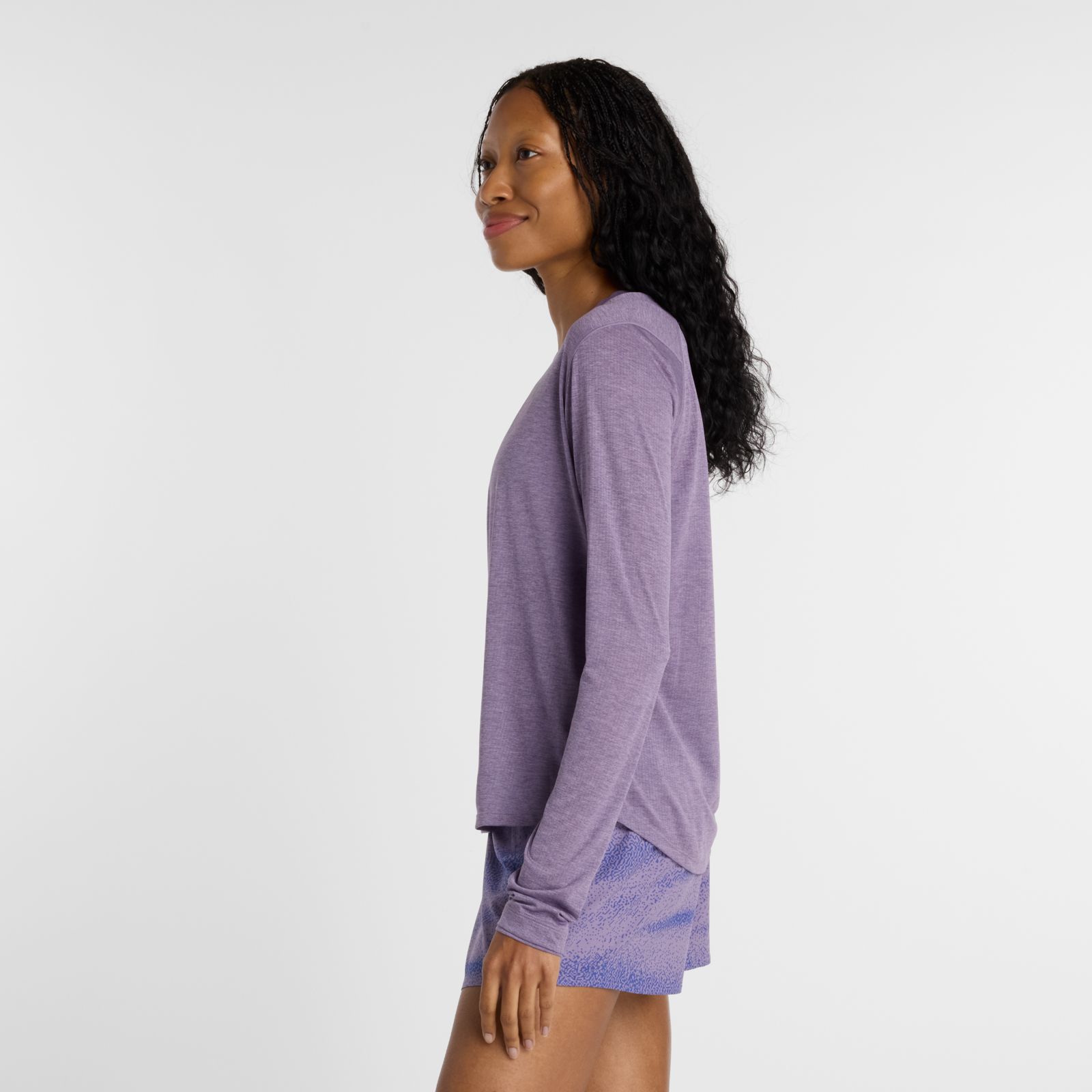 Женские топы New Balance RC Essential Long Sleeve — фото 5