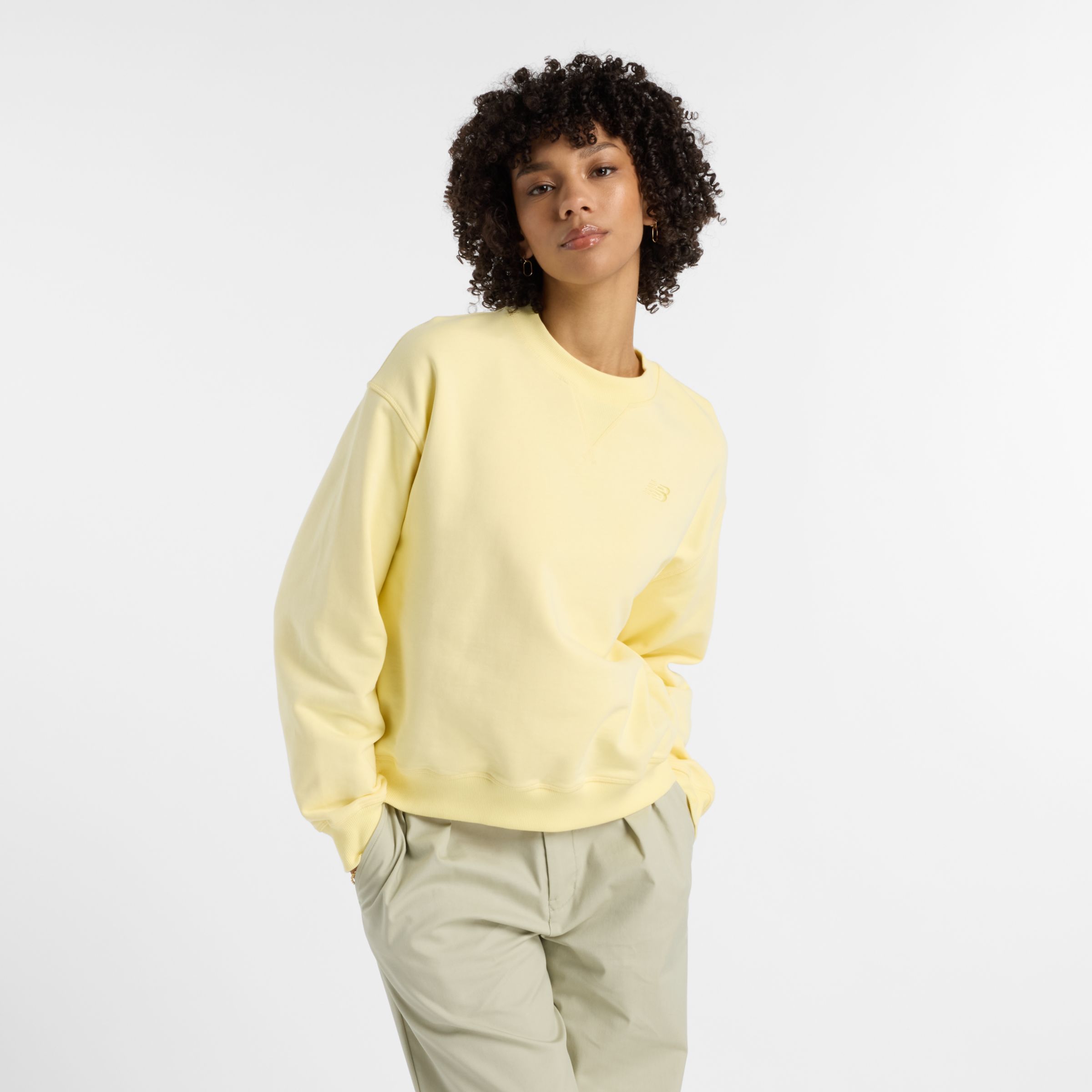 

New Balance Women's Athletics French Terry Crew Yellow - Yellow