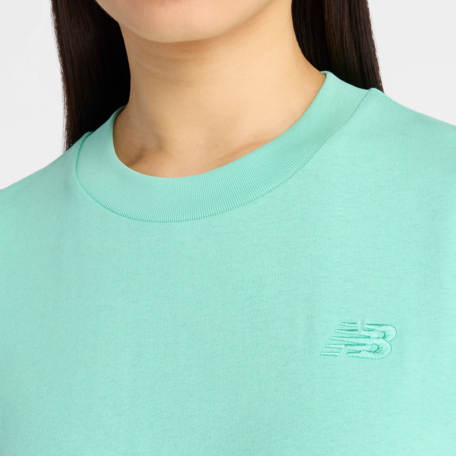 Женские футболки New Balance Athletics Jersey T-Shirt — фото 2