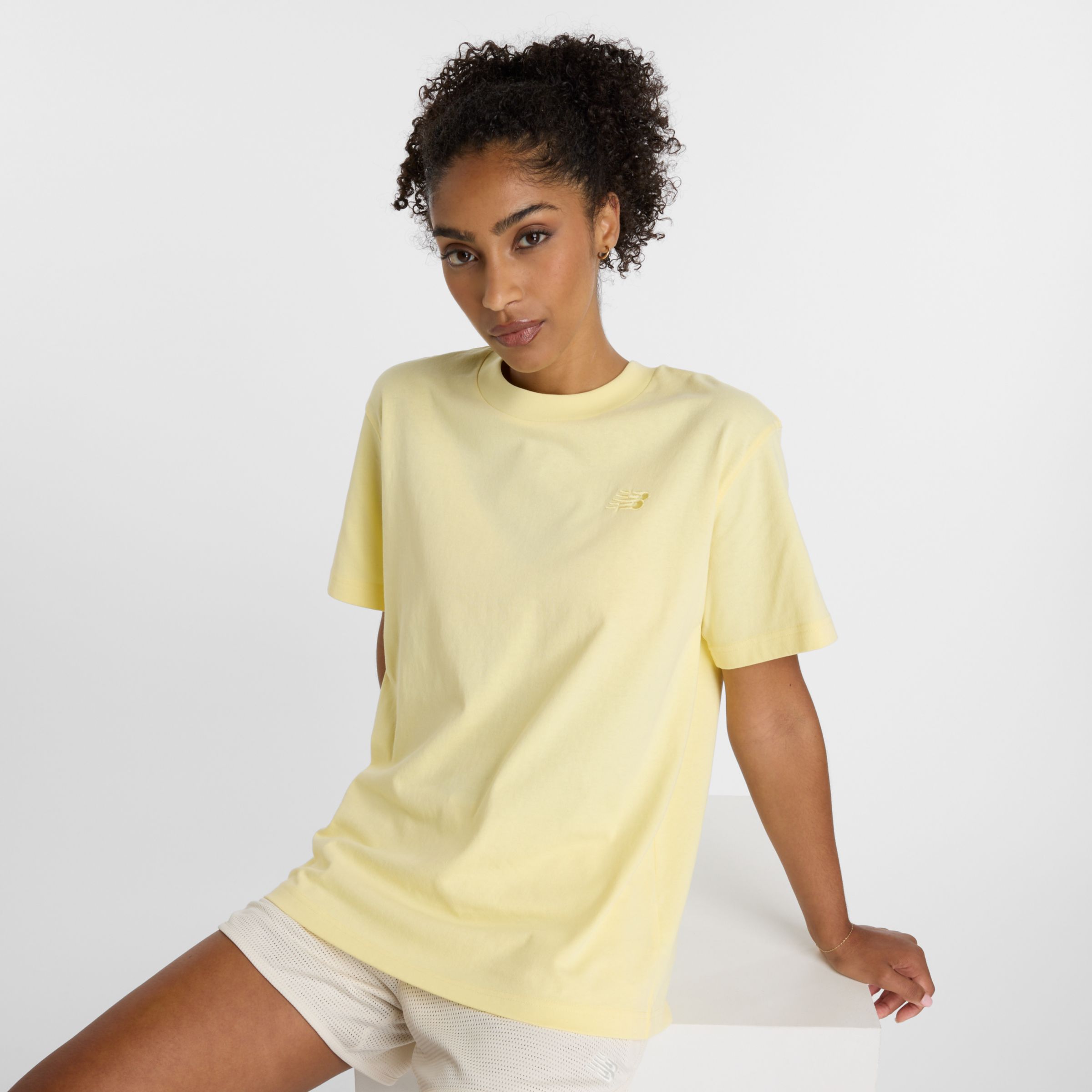 New Balance Femme Athletics Jersey T-Shirt en Jaune, de coton, Taille XS