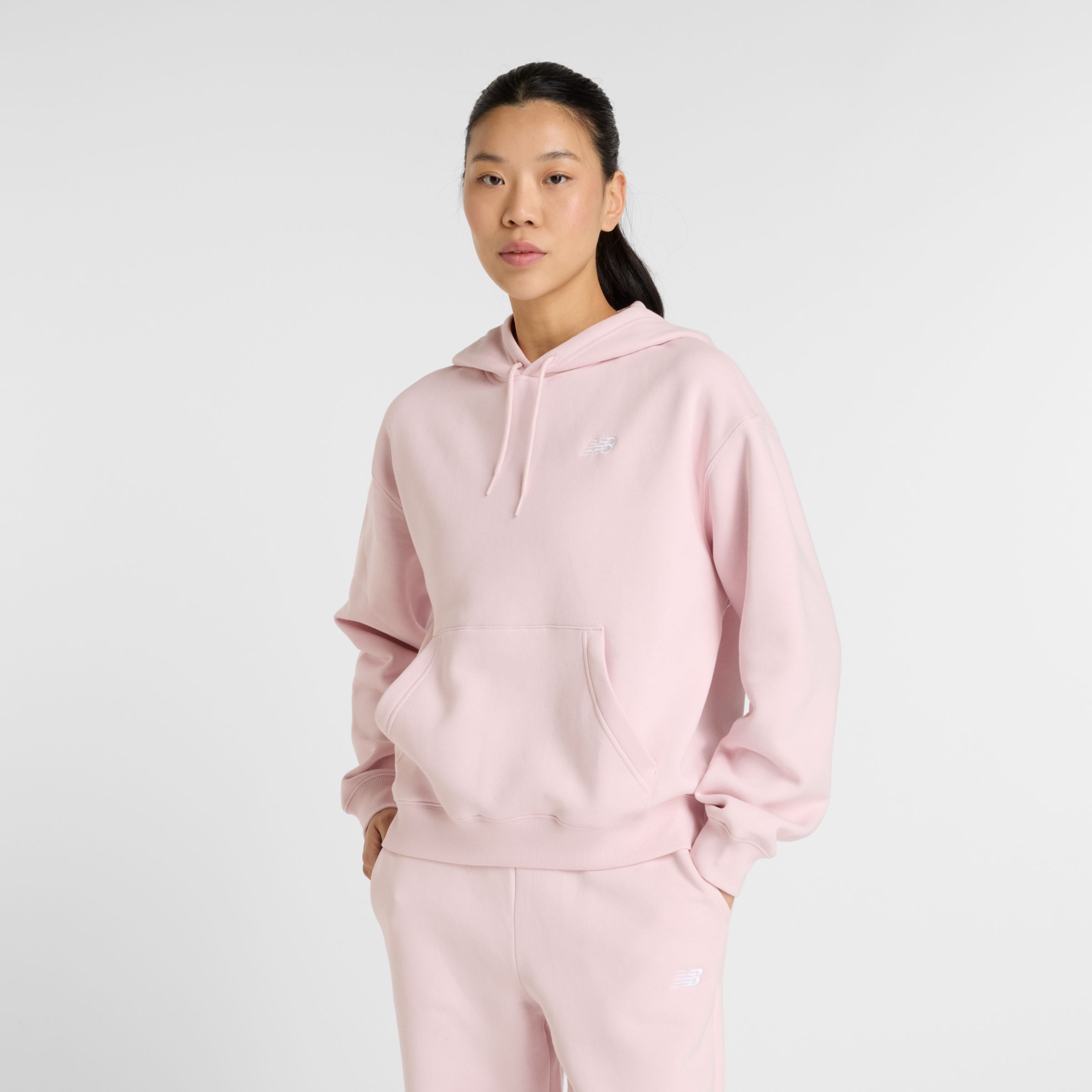 

New Balance Women's Sport Essentials Fleece Hoodie Pink - Pink