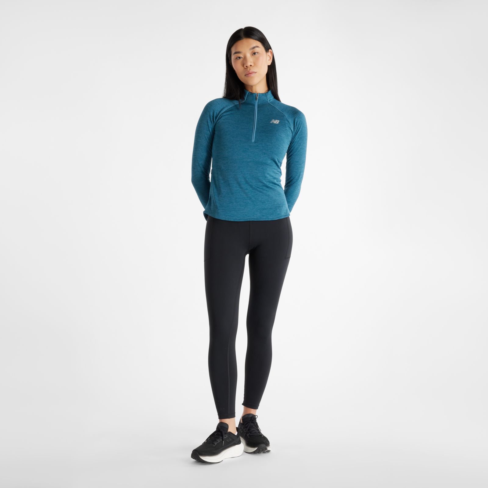 Женские свитеры New Balance RC Essential Heat Grid 1/2 Zip — фото 3