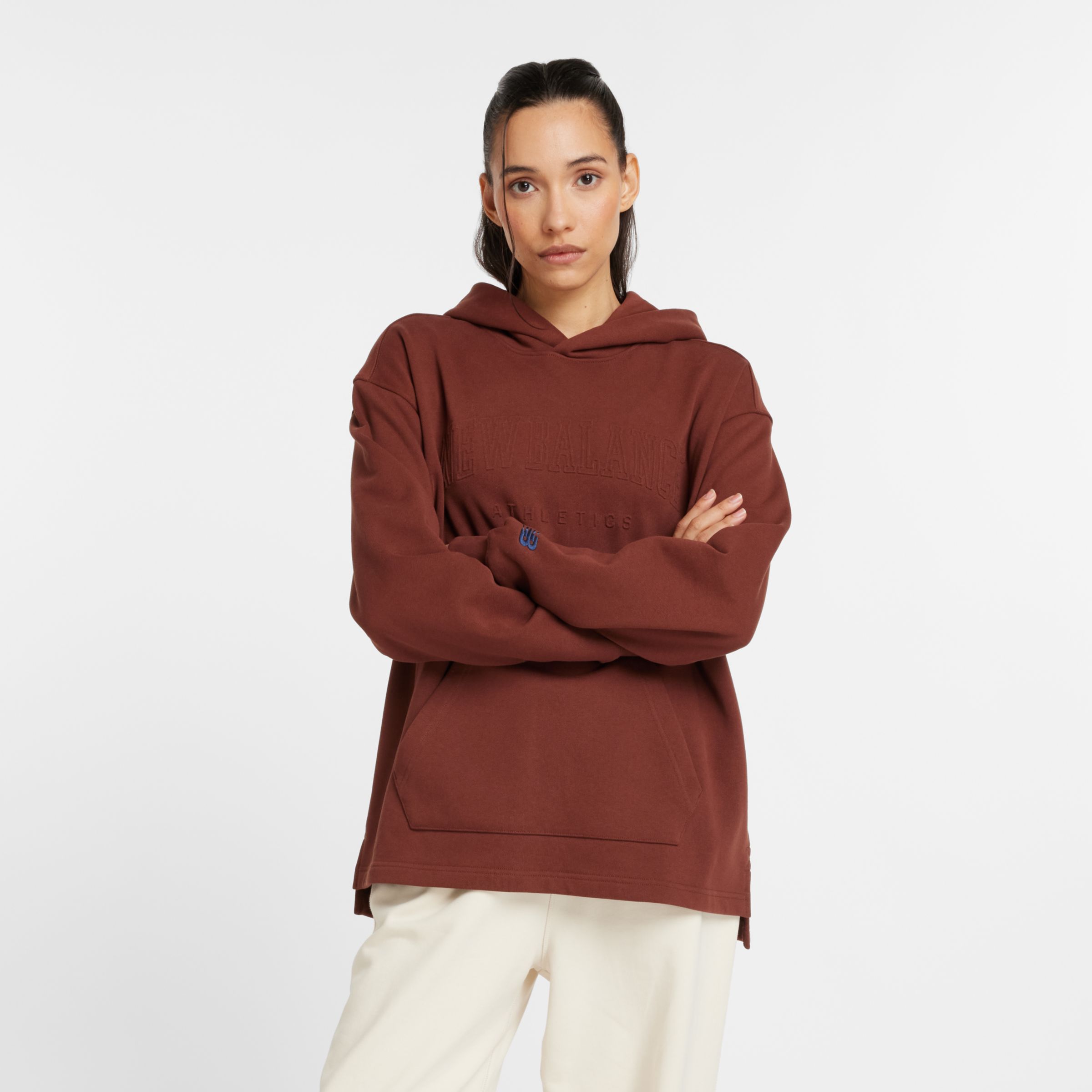 

New Balance Women's Embossed Graphic Fleece Hoodie Brown - Brown