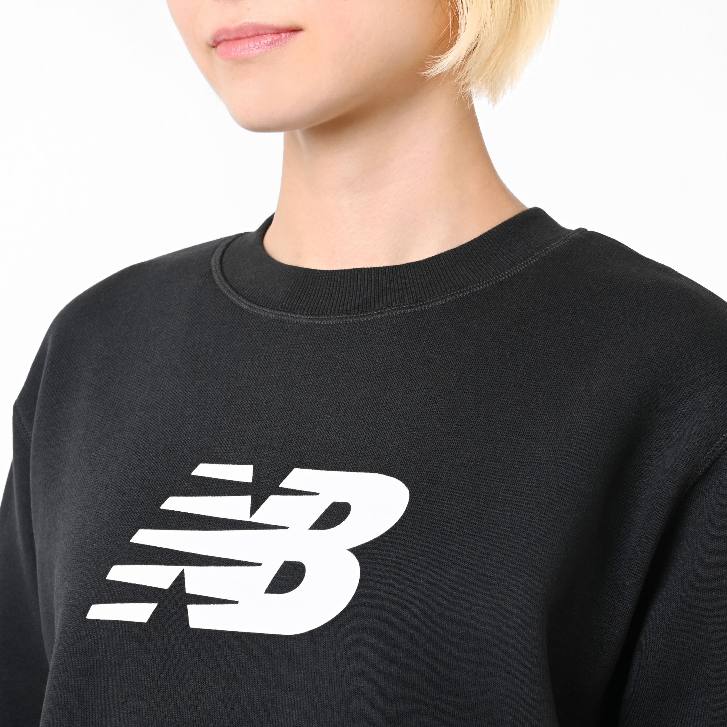 New Balance Sport Fleece Logo Crew, WT43526BK
