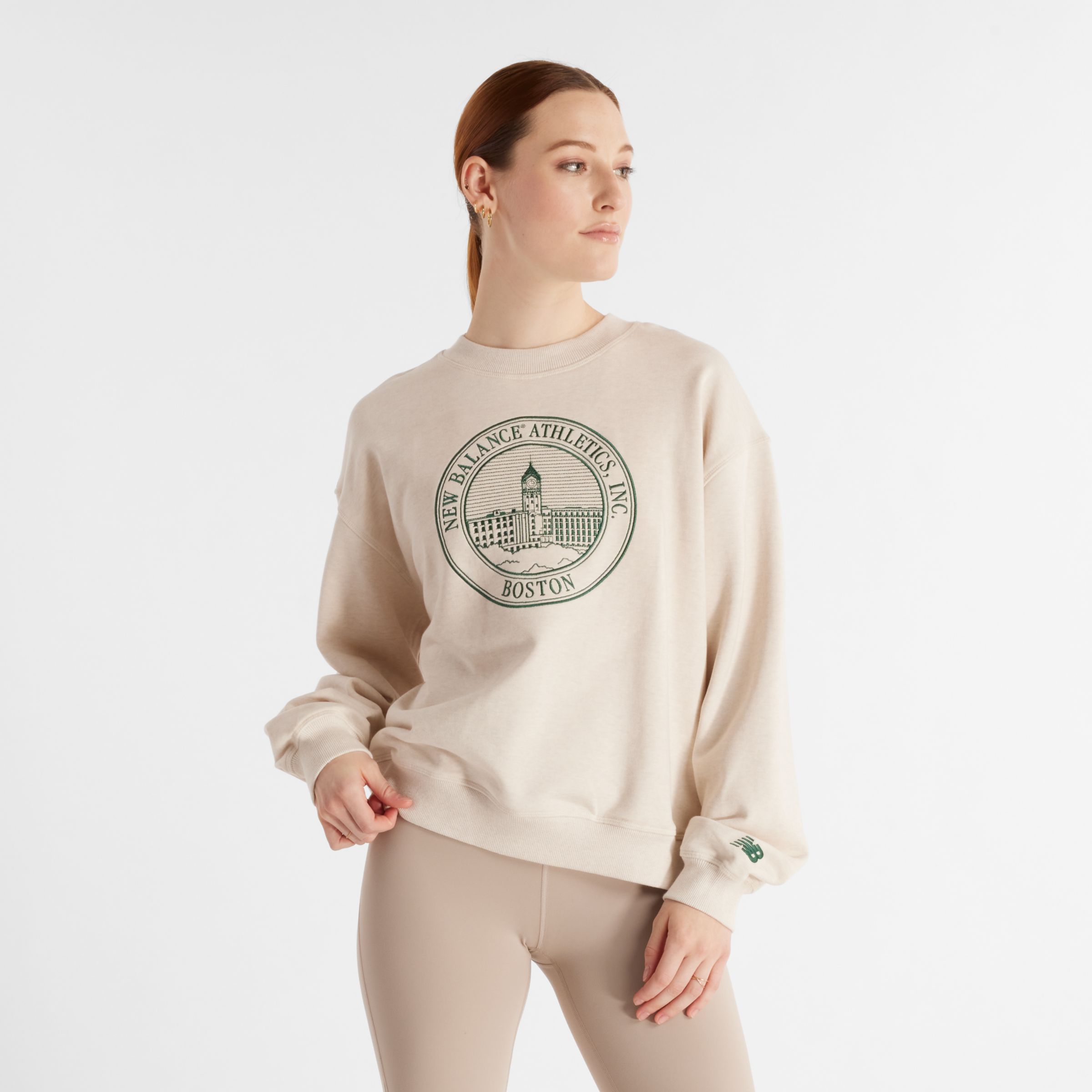 New Balance Femme Athletics French Terry Crest Crew en Marron, Coton, Taille L