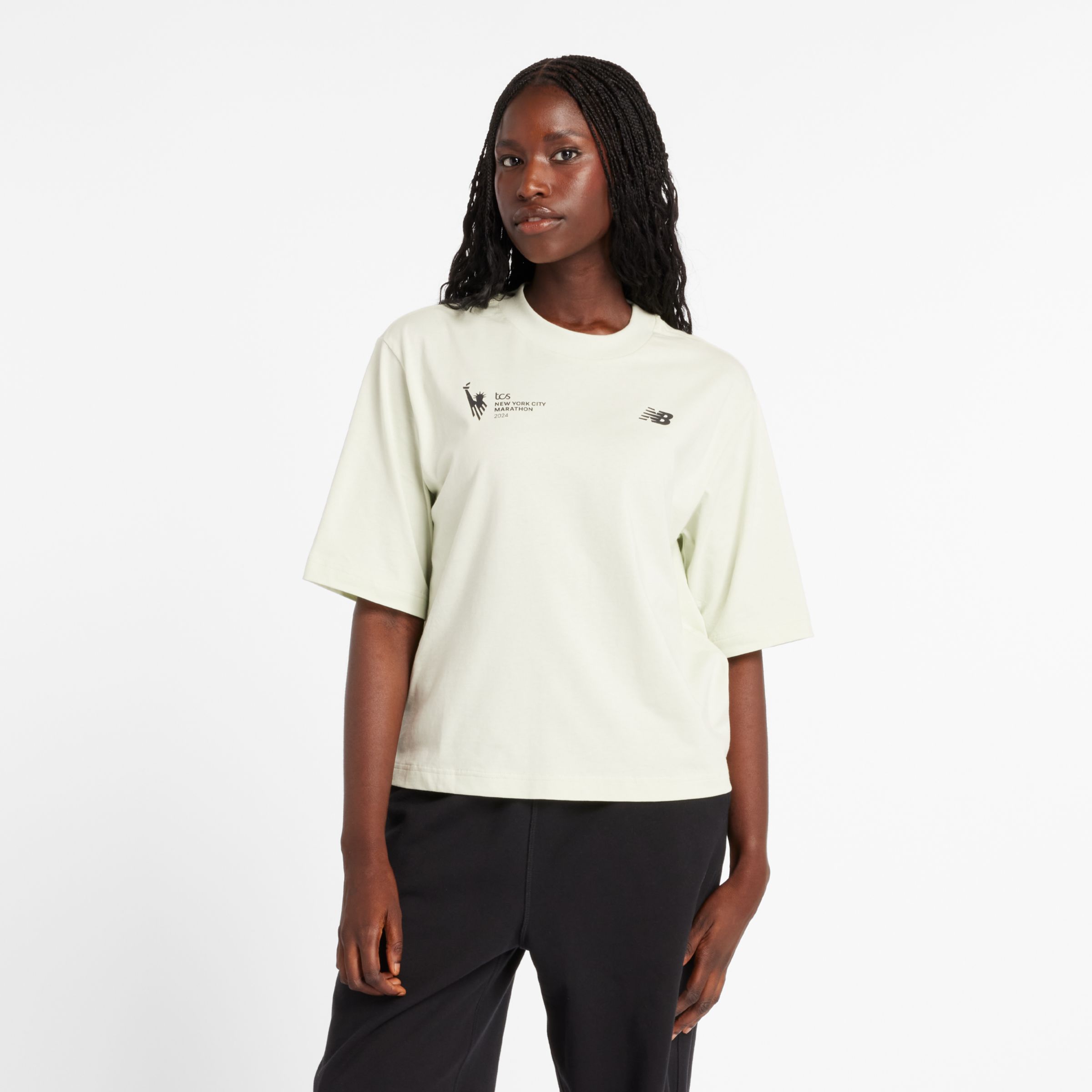 

New Balance Women's NYC Marathon Relaxed T-Shirt Green - Green
