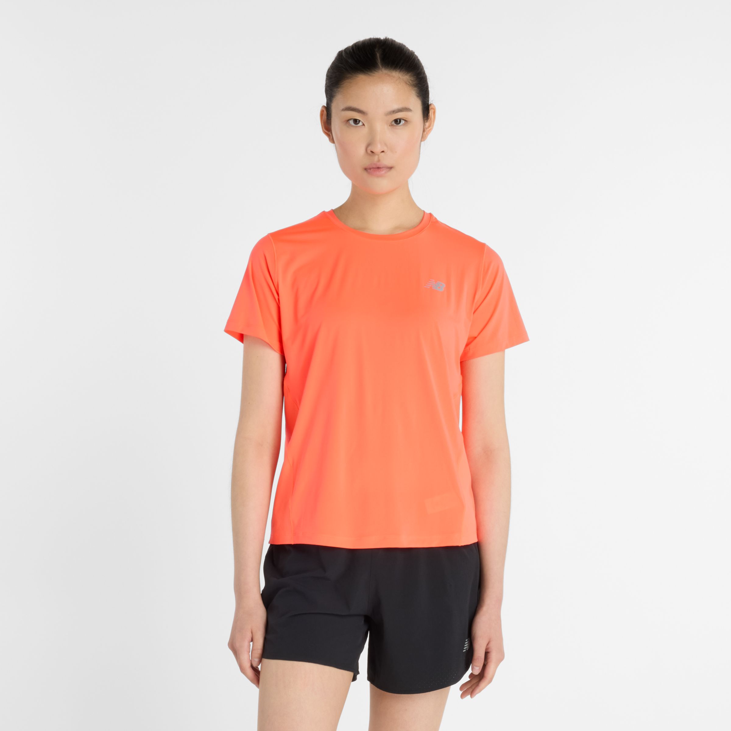New Balance  Kvinnor Race Day T-Shirt i Röd Poly Sticka