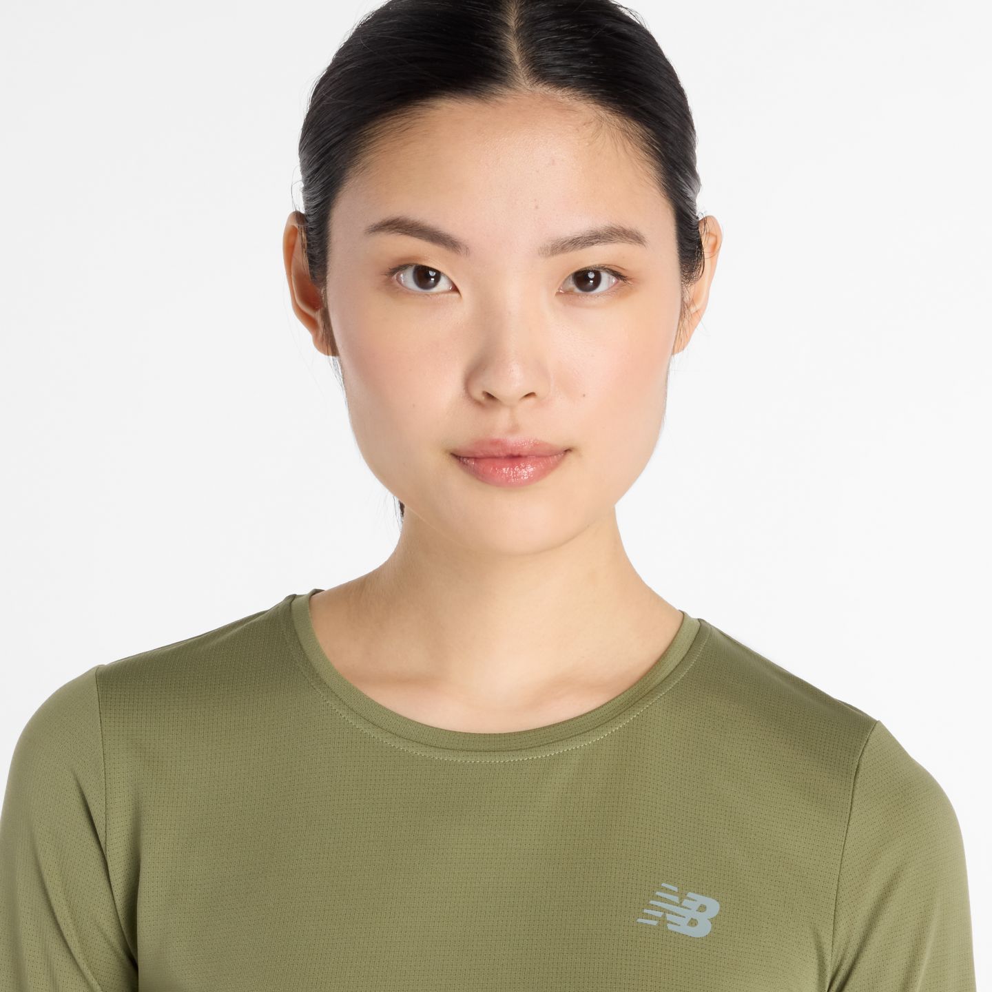 Женский топ New Balance Sport Core Long Sleeve, цвет: Dark Olivine — фото 2