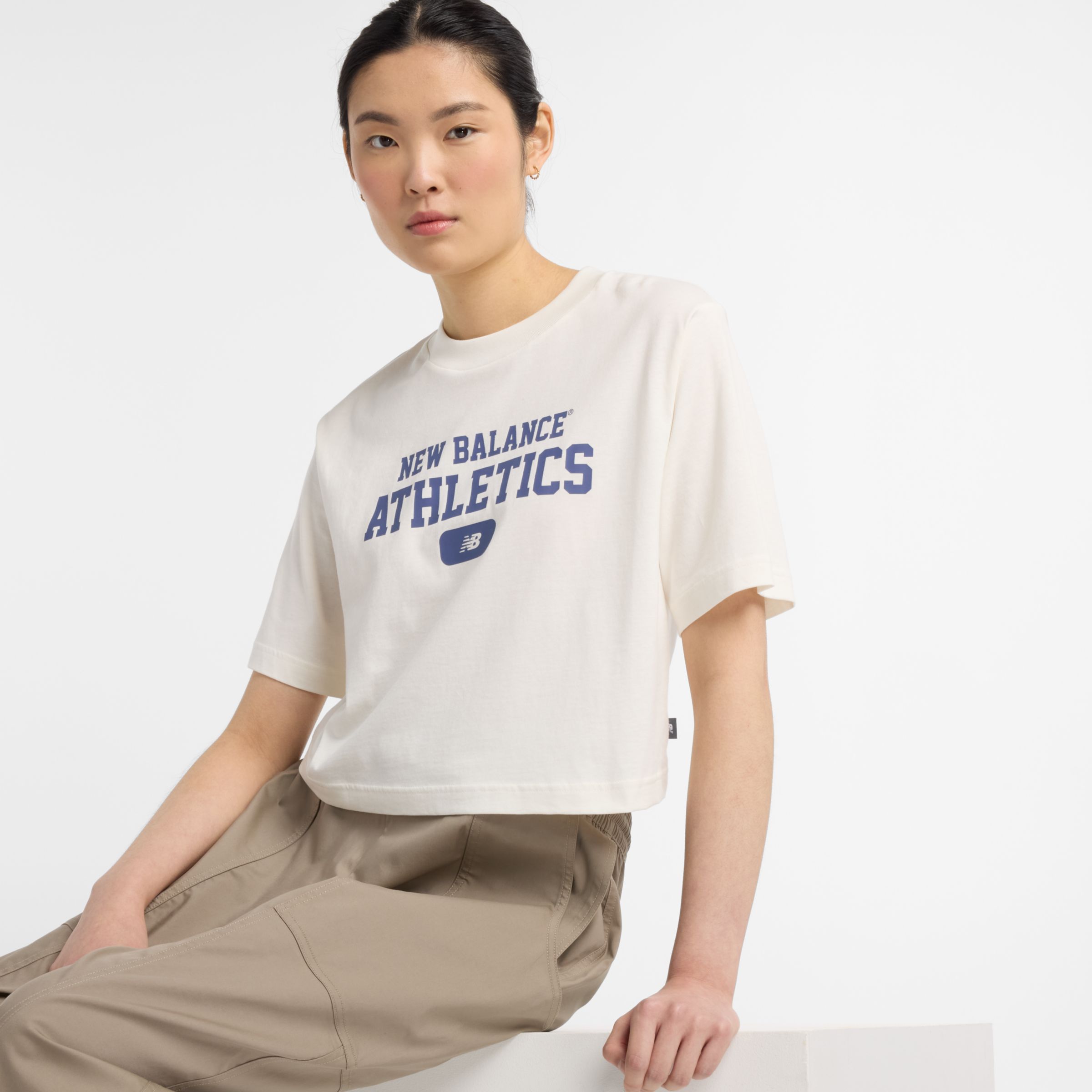NEW BALANCE WOMEN'S HERITAGE RELAXED T-SHIRT 