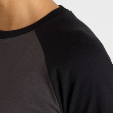 Graphic Slim T-Shirt