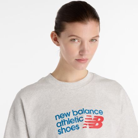 Tシャツ・カットソー New Balance WOMEN JoongAng Logo Short Sleeve T-Shirt SEMI OV New Balance Women's Athletics T-Shirt Black Heather | Buy