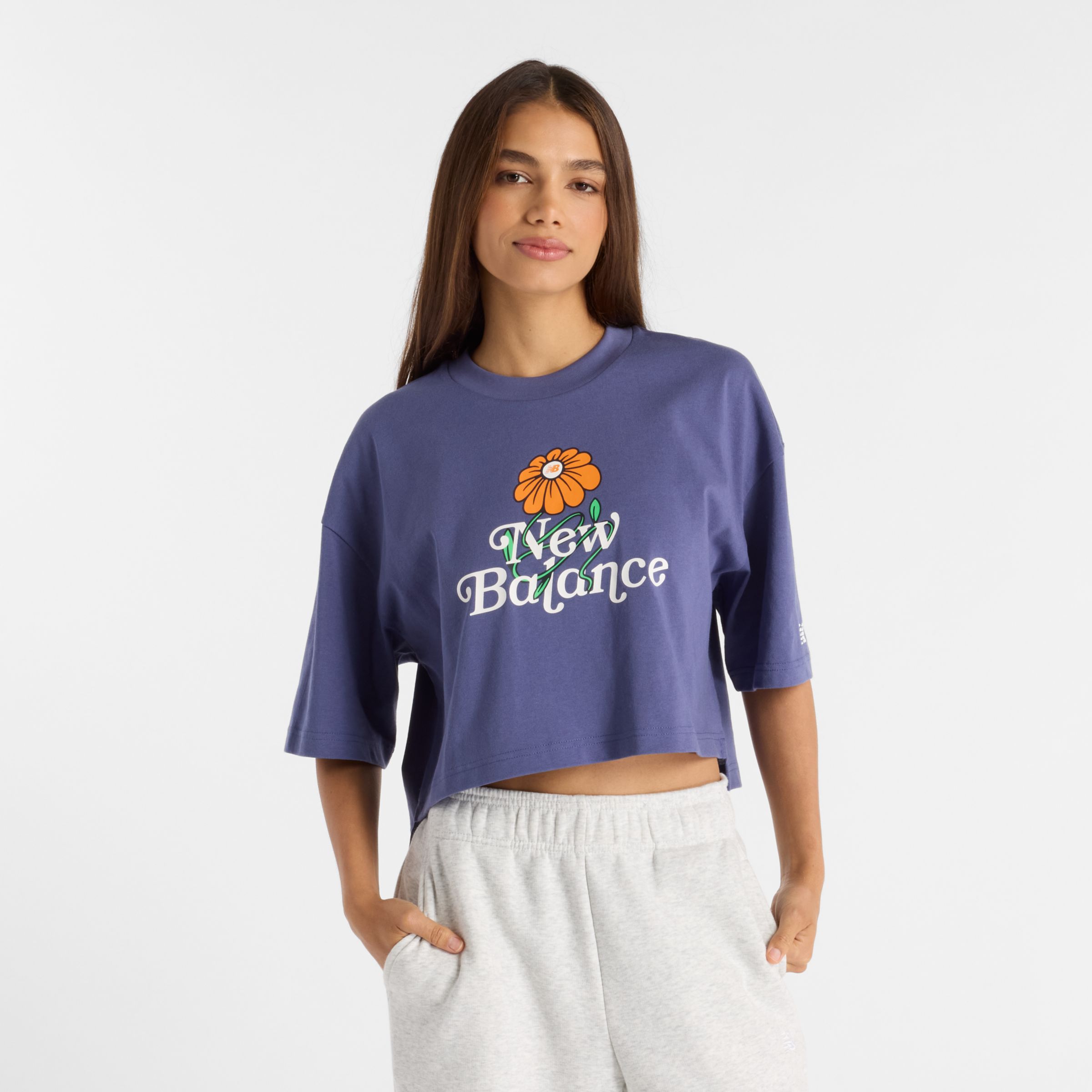 NEW BALANCE WOMEN'S ATHLETICS FLOWER CROPPED T-SHIRT 