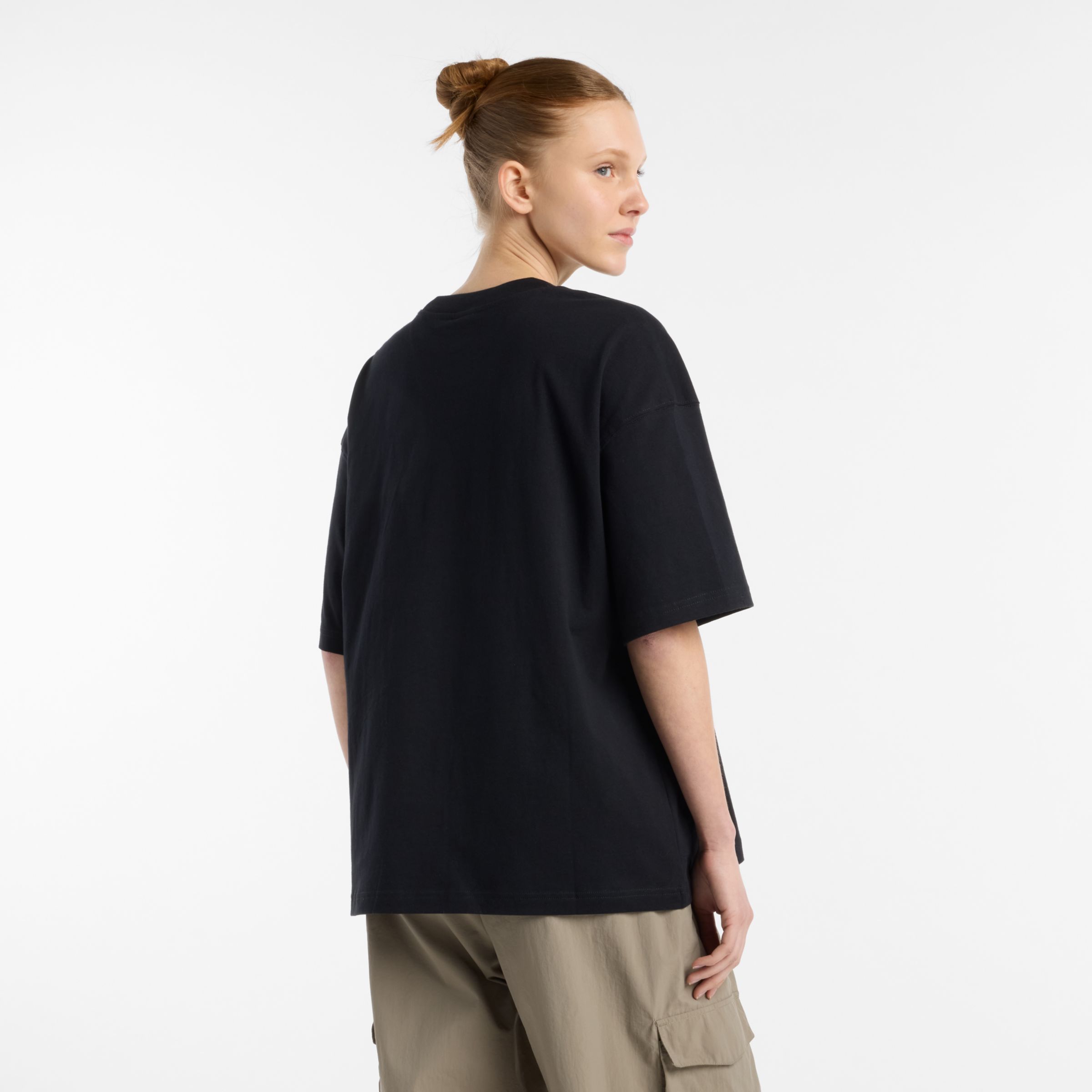 Linear Graphic Oversized T-Shirt