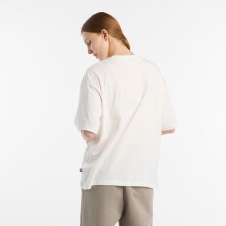 Linear Graphic Oversized T-Shirt