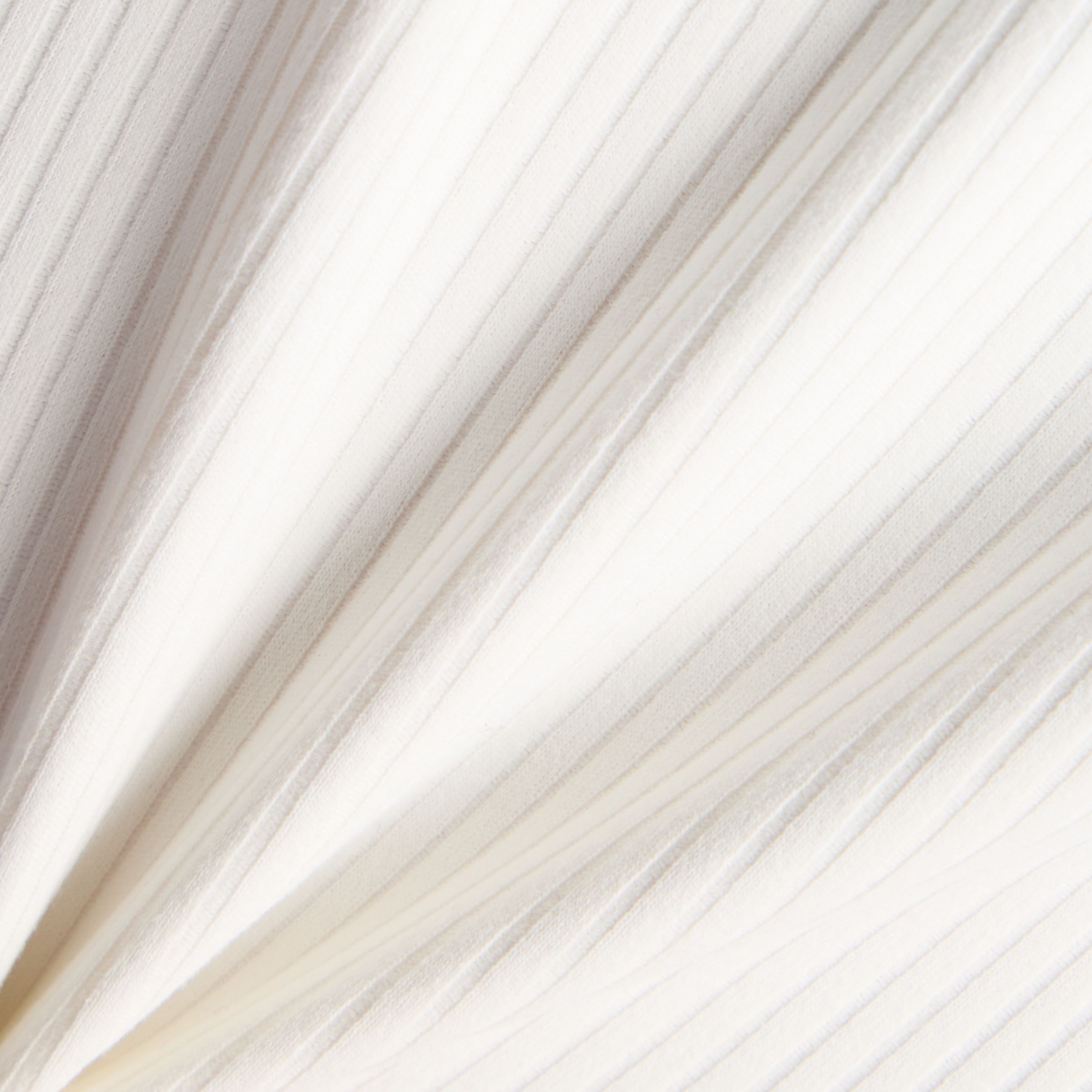 Ribbed Fitted T-Shirt