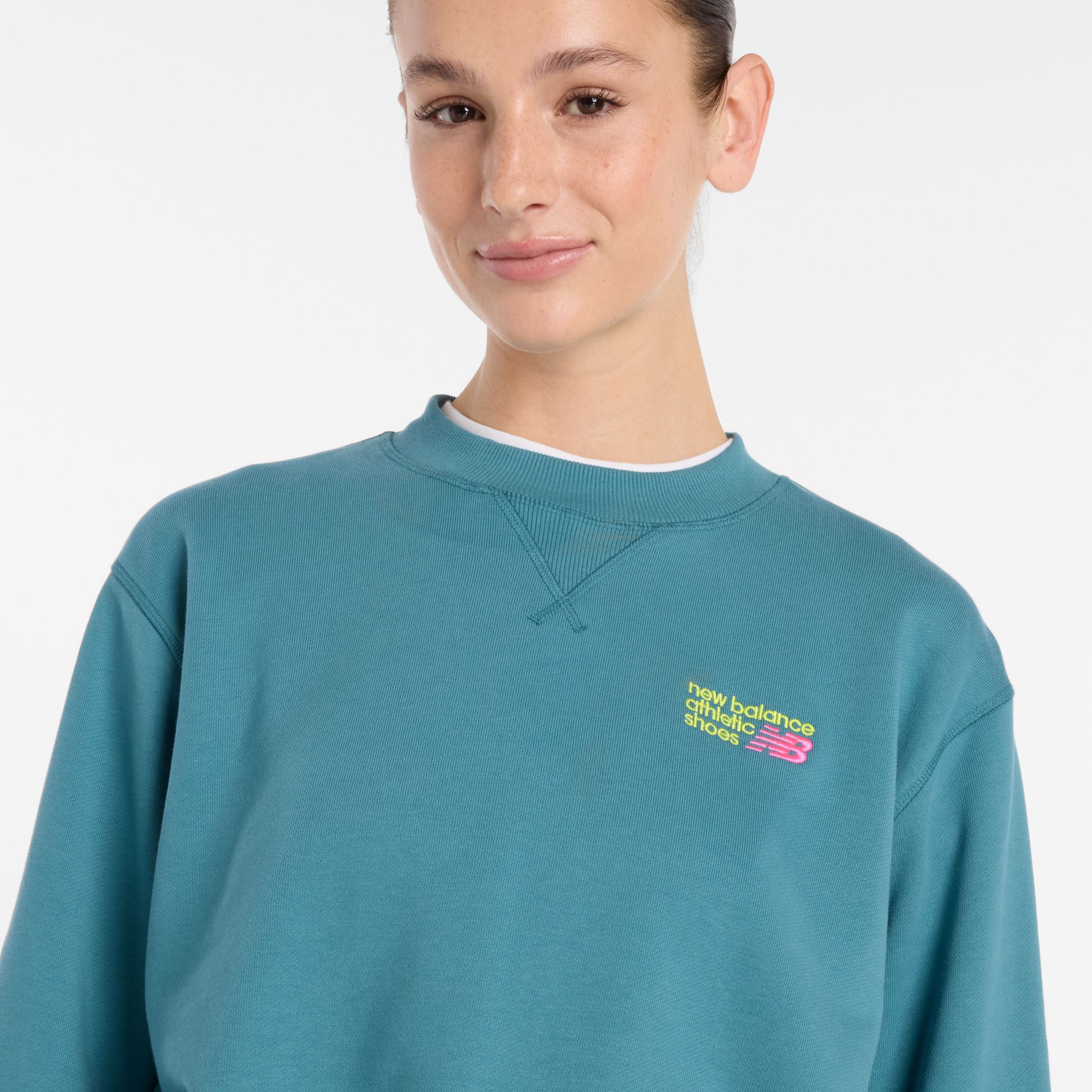 Athletics Premium Logo Relaxed Crop Crew