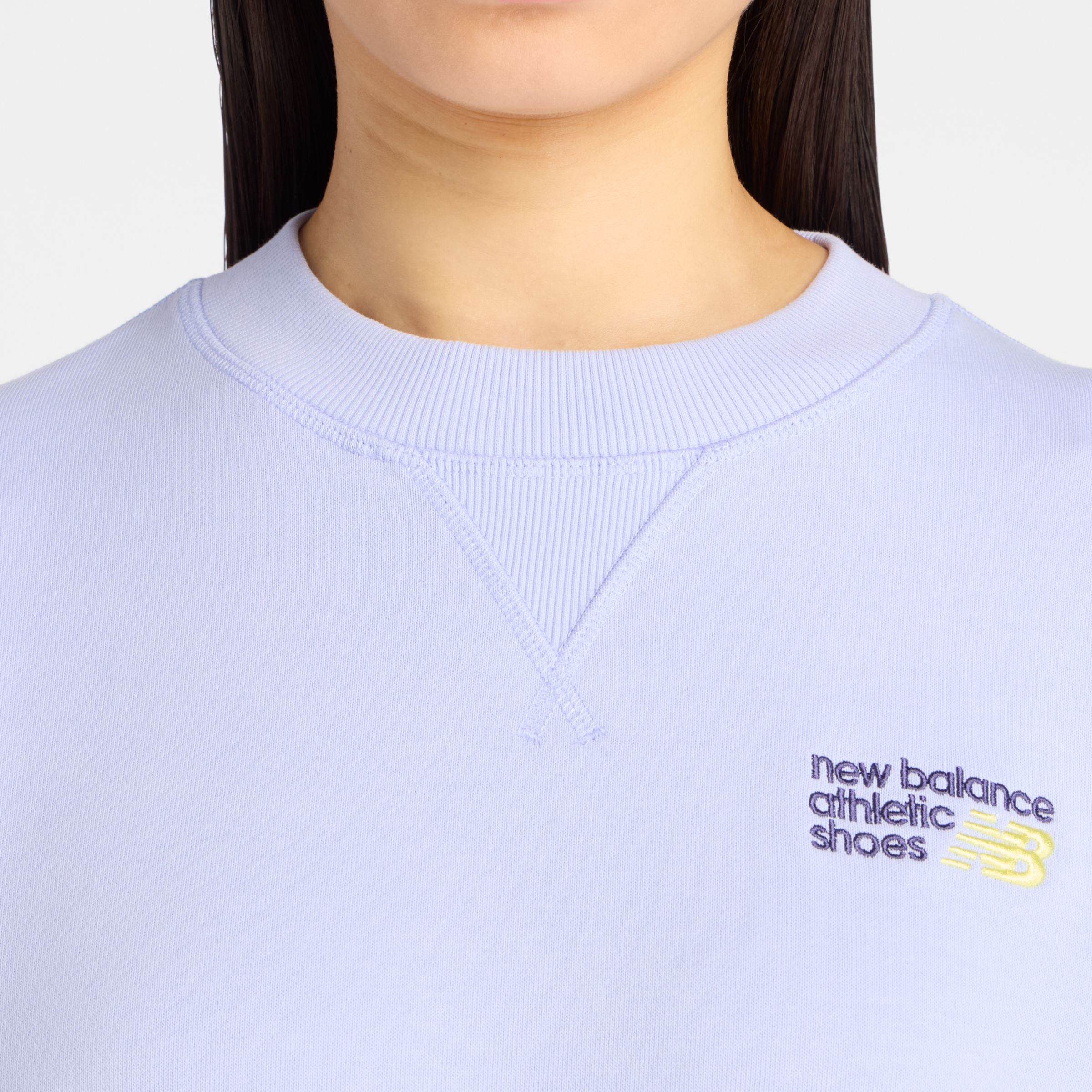 Athletics プレミアムロゴリラックスクロップクルー