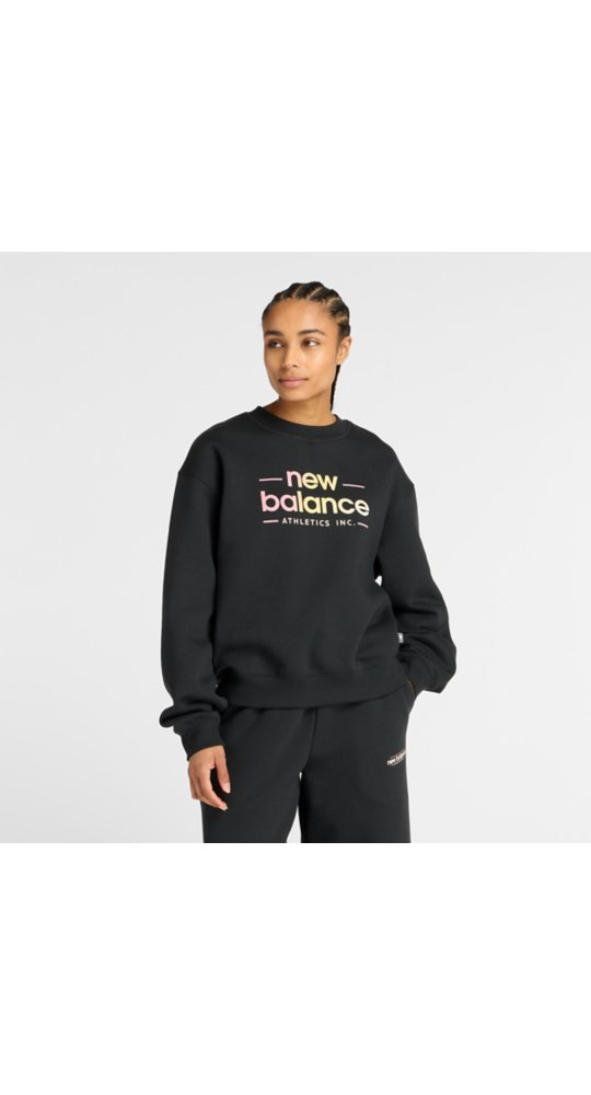 New Balance Reimagined Fleece Crew in Black