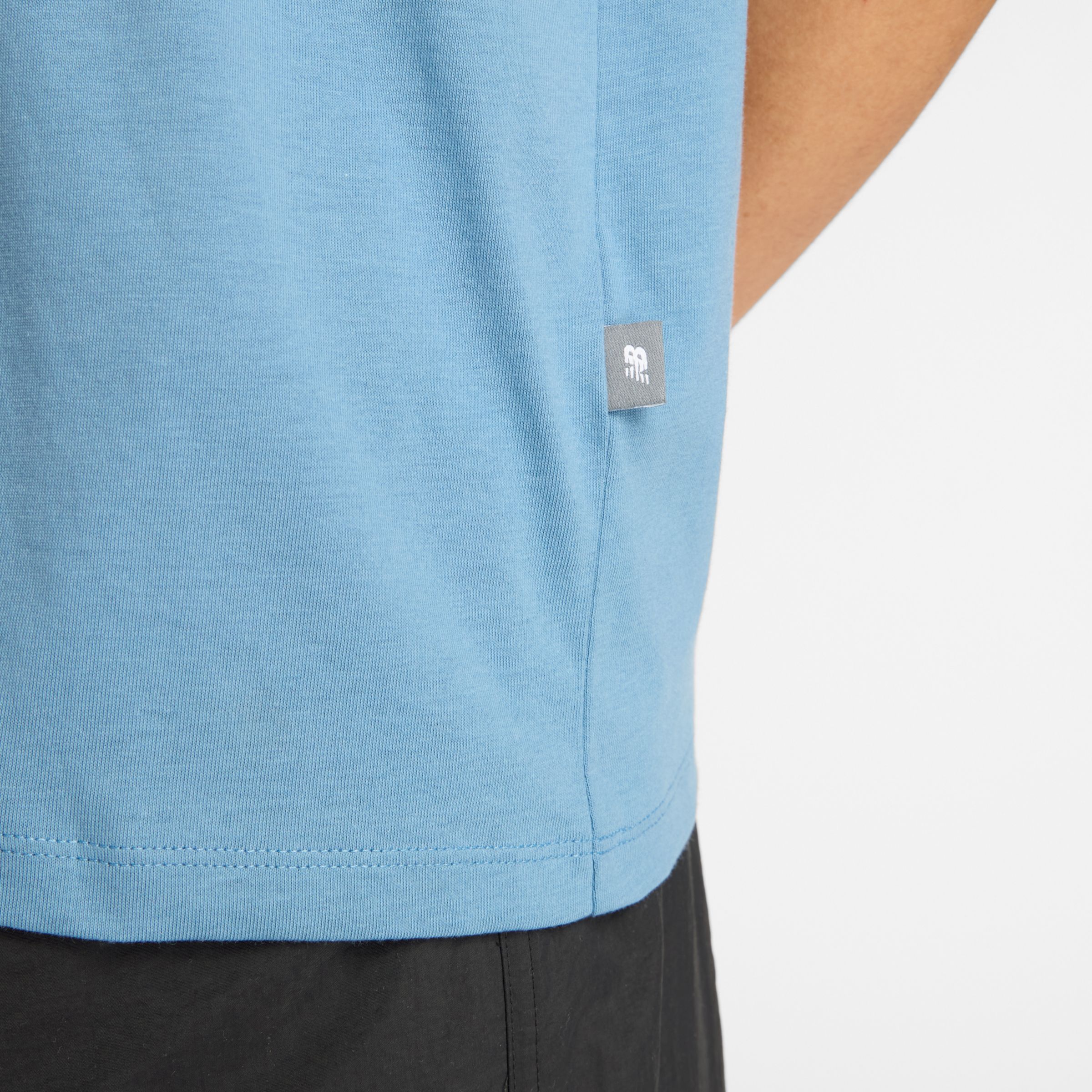 Linear Heritage 拼色圓領上衣