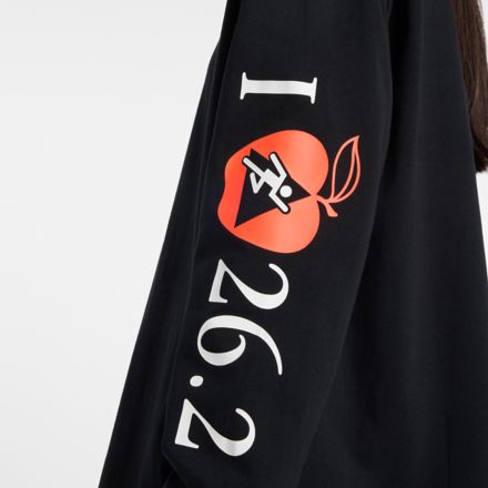 NYC Marathon Relaxed Graphic Long Sleeve