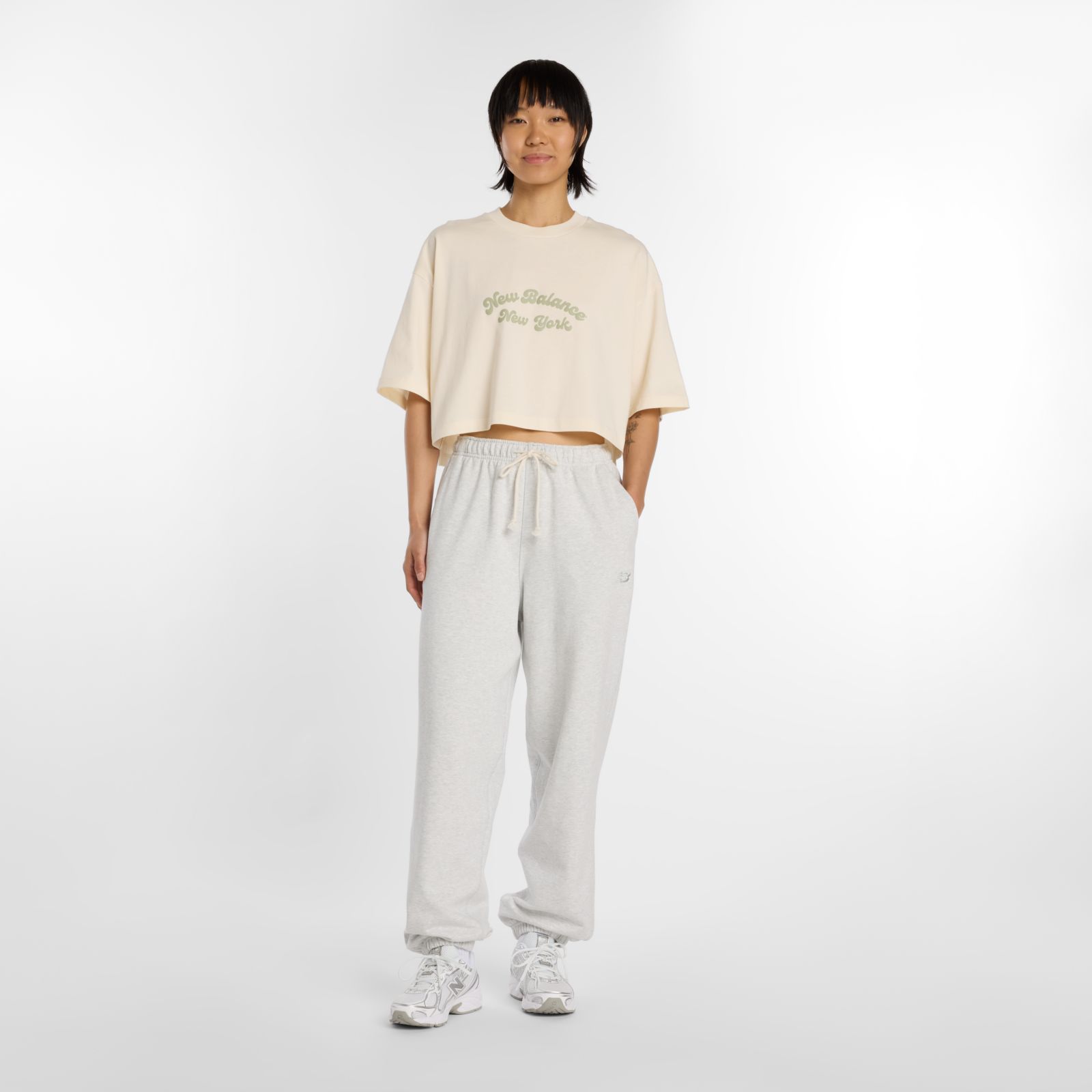 Женские футболки New Balance New York Heritage T-Shirt — фото 2