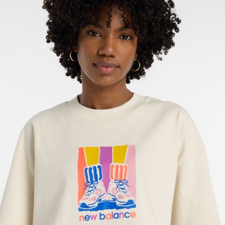 Athletics Gradient Shoes T-Shirt