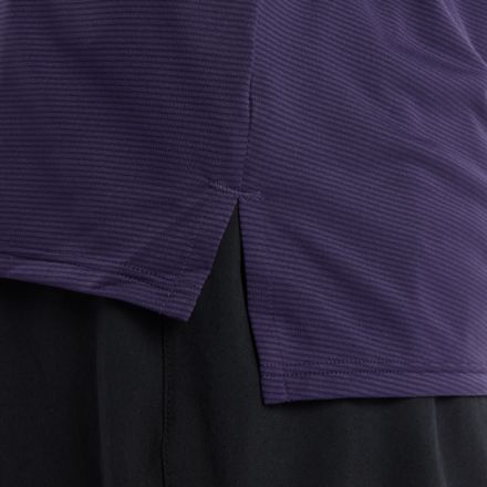 名古屋スポーツエッセンシャルズグラフィックTシャツ6