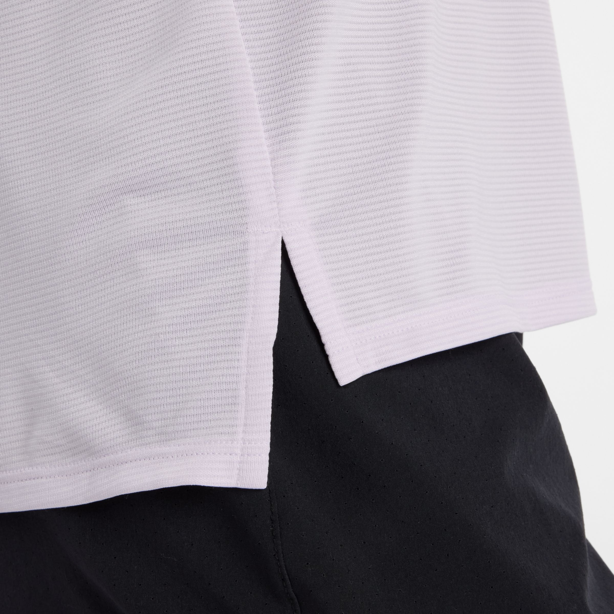 名古屋スポーツエッセンシャルズグラフィックTシャツ6