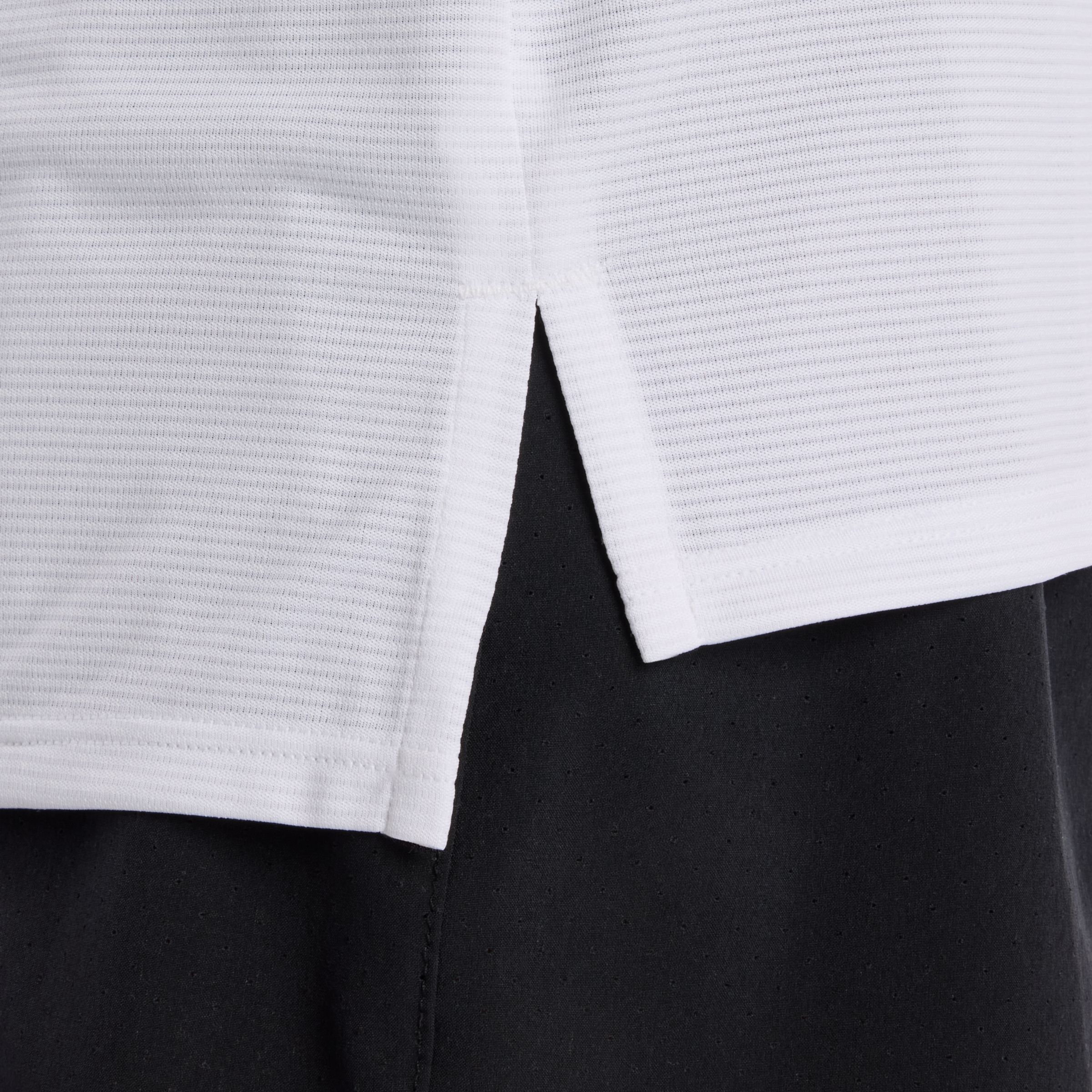 名古屋スポーツエッセンシャルズグラフィックTシャツ6