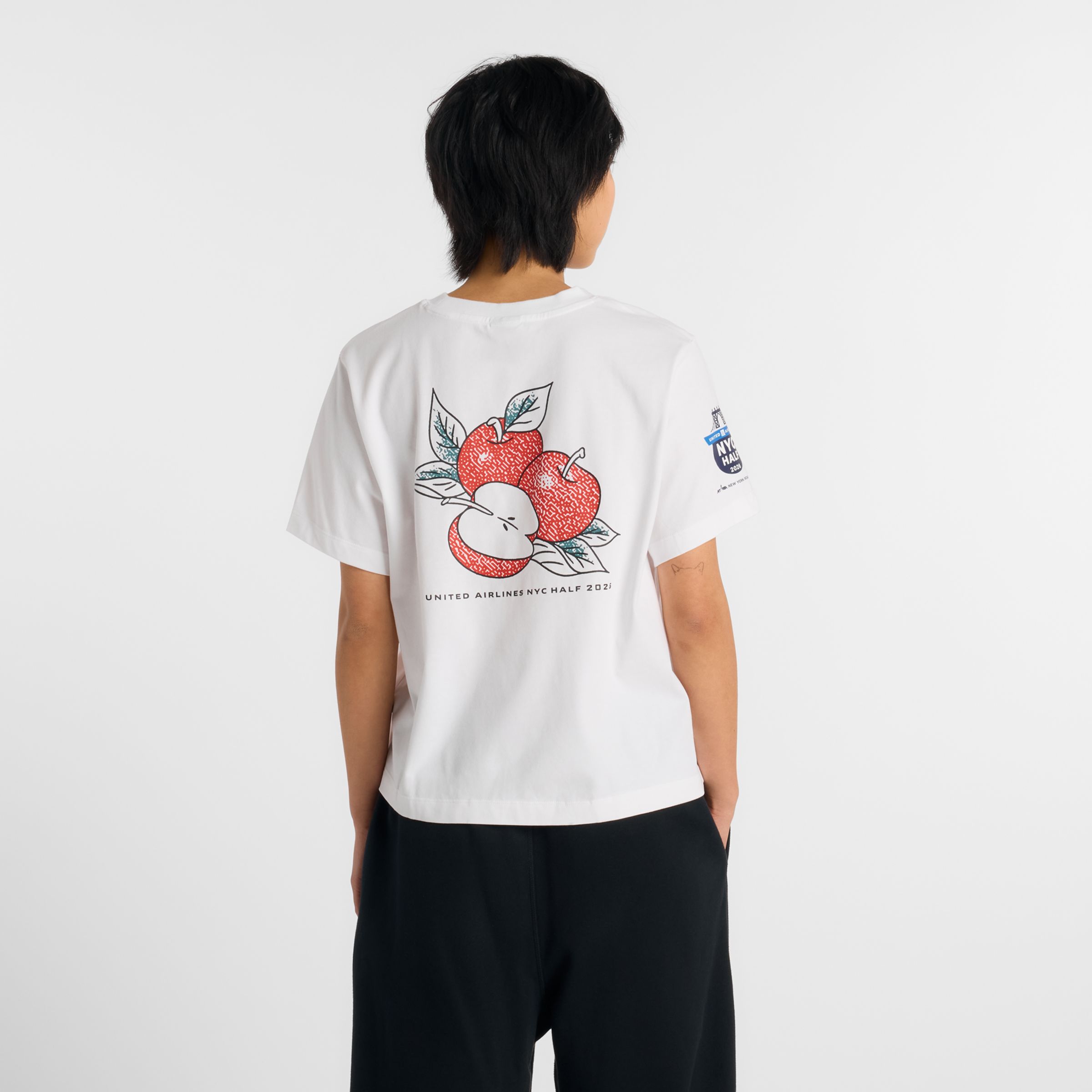 United Airlines NYC Half Women's Graphic T-Shirt - Apple