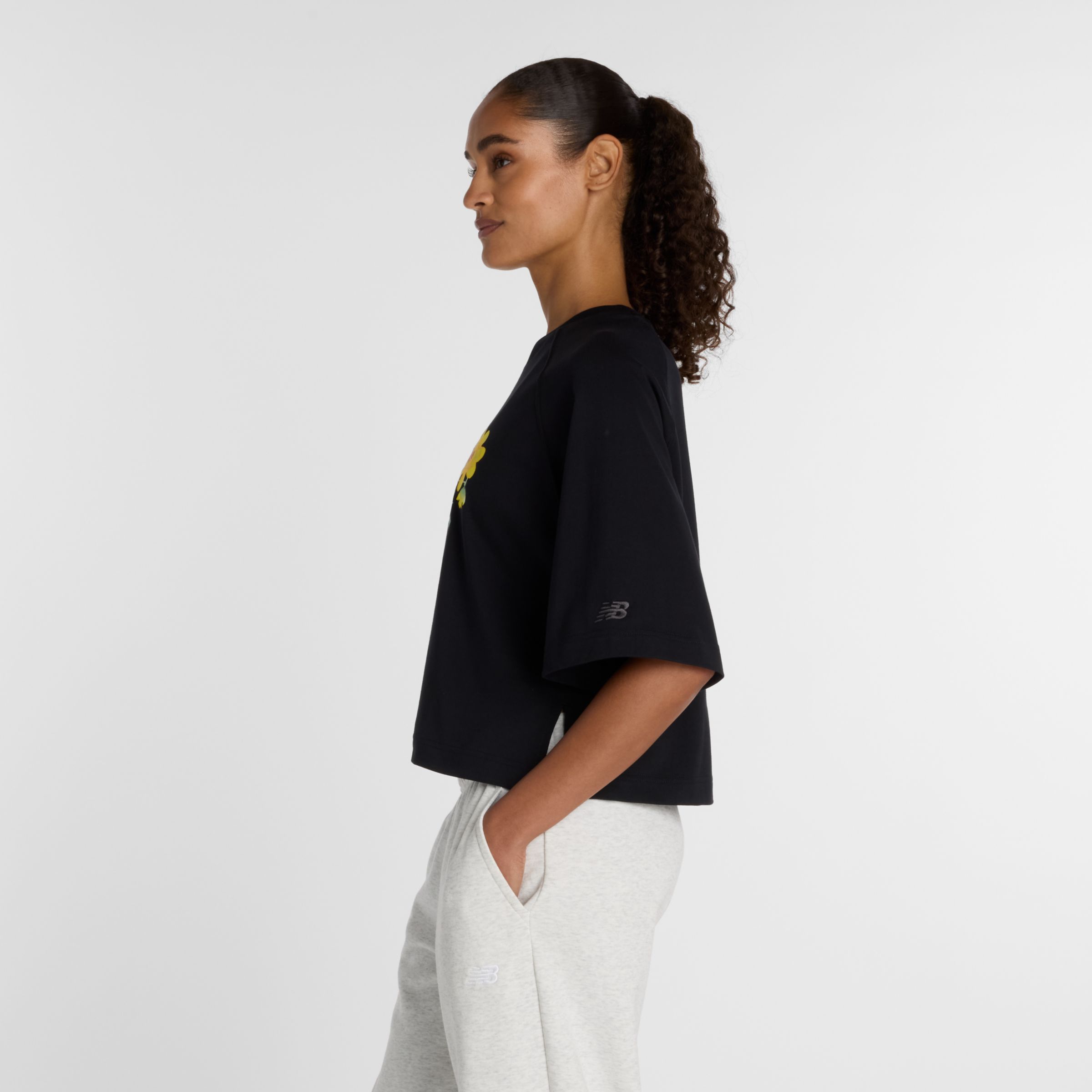 ウォーターカラーイエローボクシーTシャツ