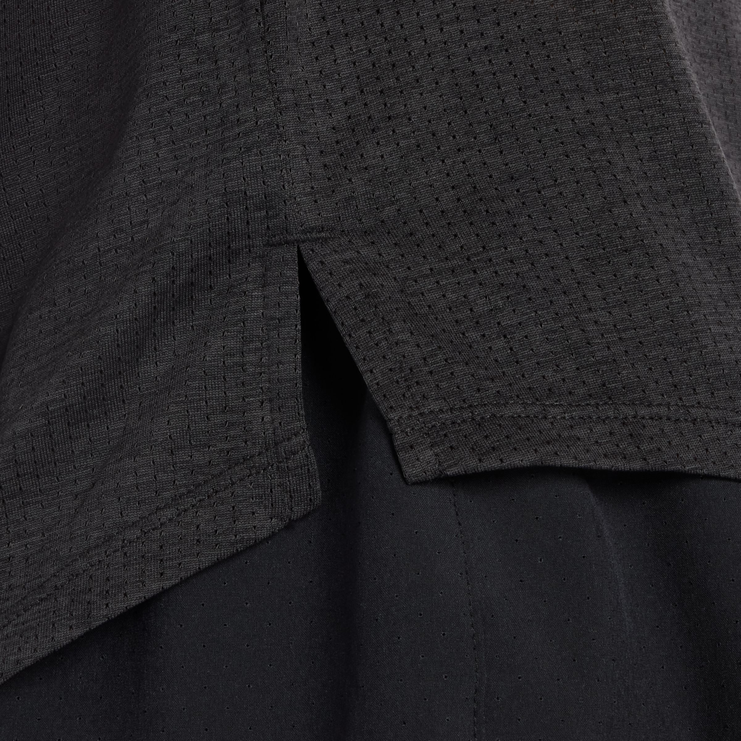 United Airlines NYC Half Women's RC Essential T-Shirt