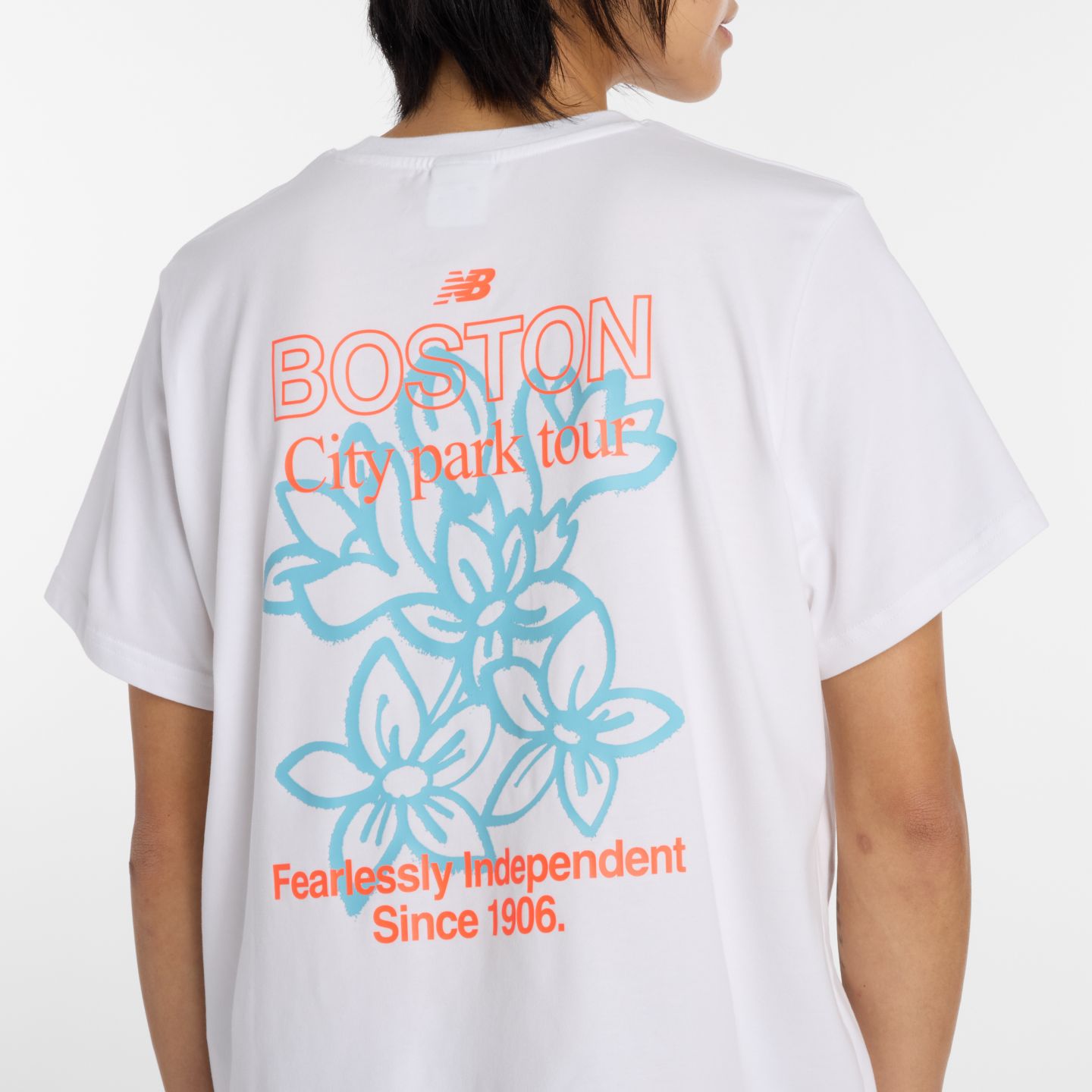 Женская футболка New Balance Boston City Run Relaxed, цвет: Белый — фото 3