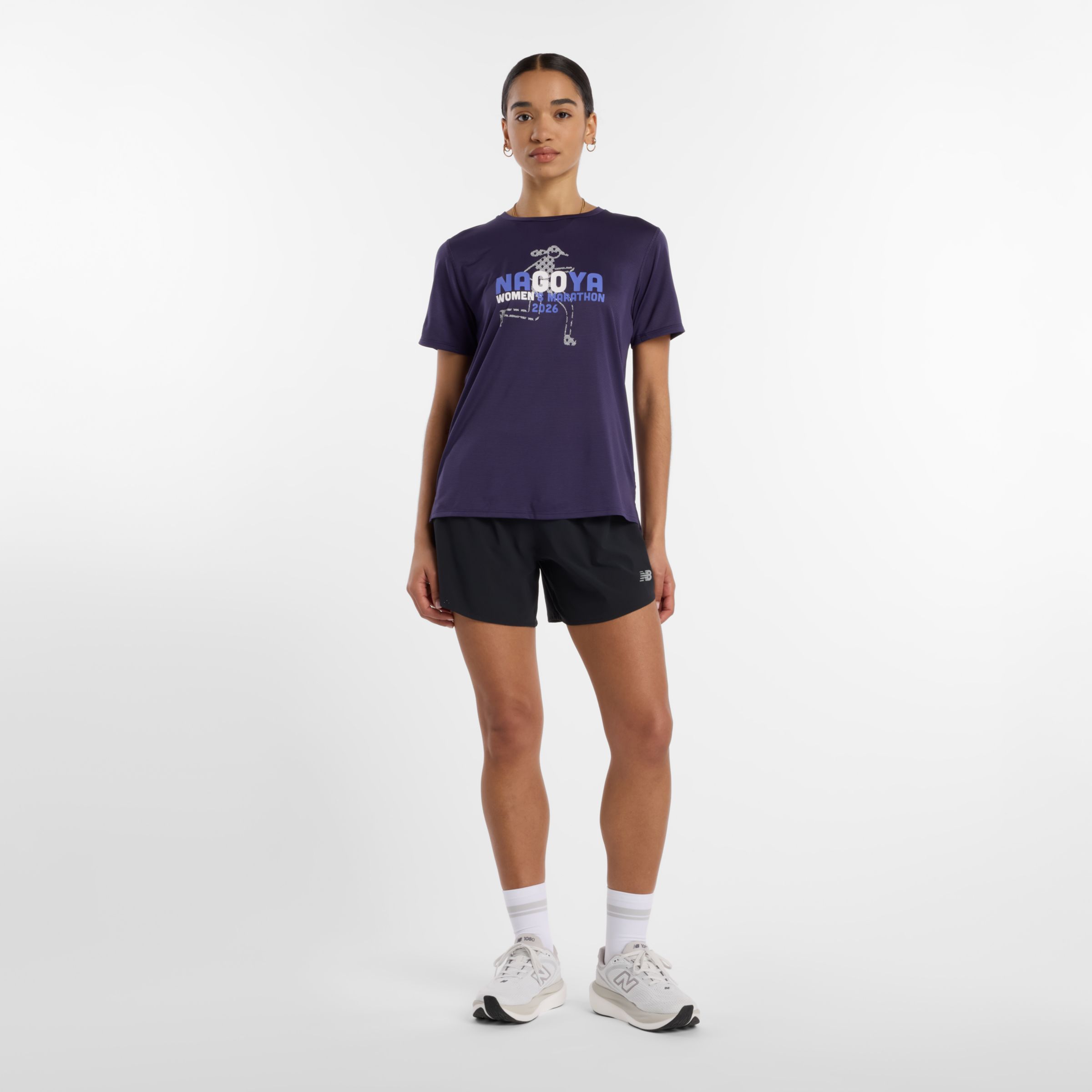 名古屋スポーツエッセンシャルズグラフィックTシャツ1