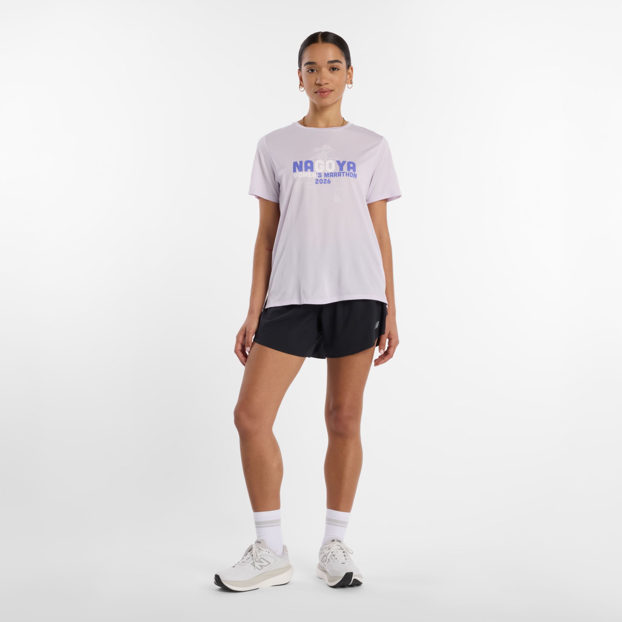 名古屋スポーツエッセンシャルズグラフィックTシャツ1